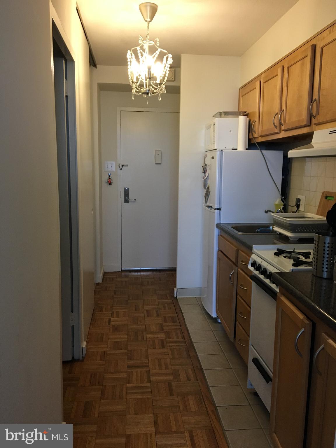 WASHINGTON SQ - Residential