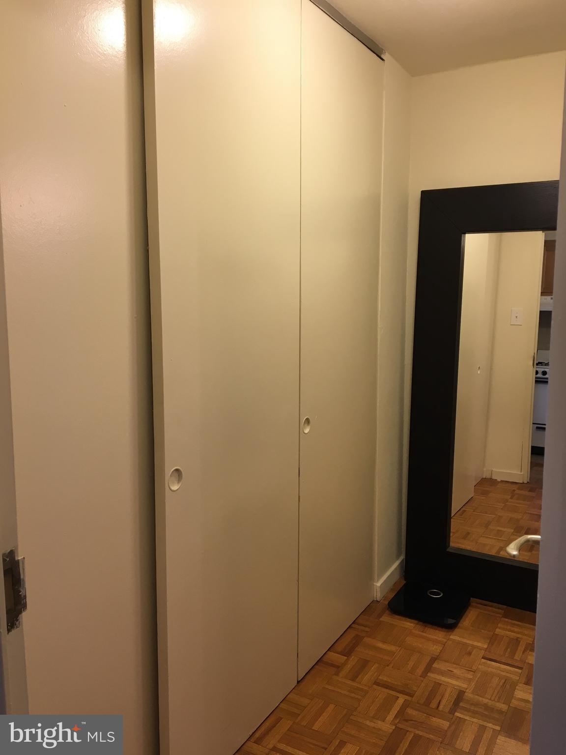 WASHINGTON SQ - Residential