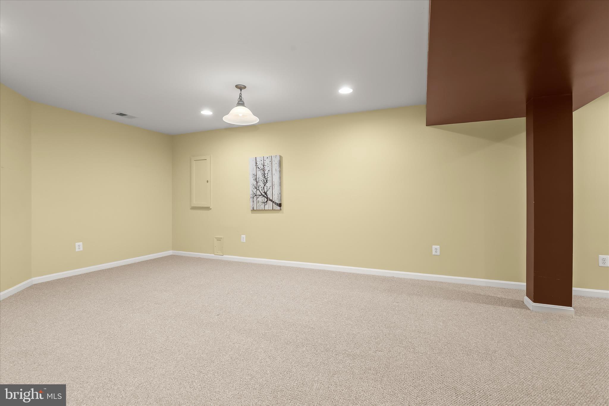 THE PARKE AT MOUNT WASHINGTON - Residential