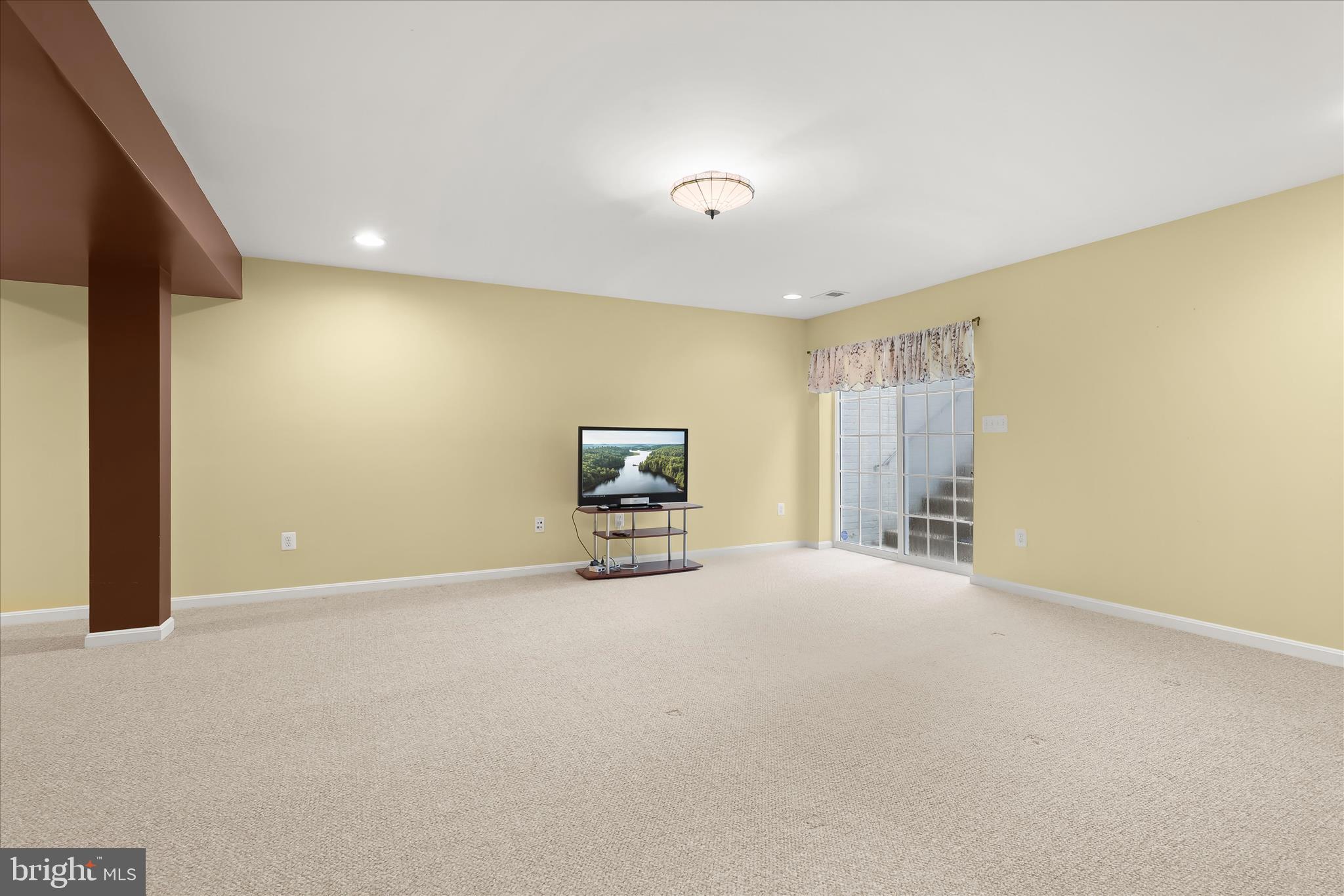 THE PARKE AT MOUNT WASHINGTON - Residential
