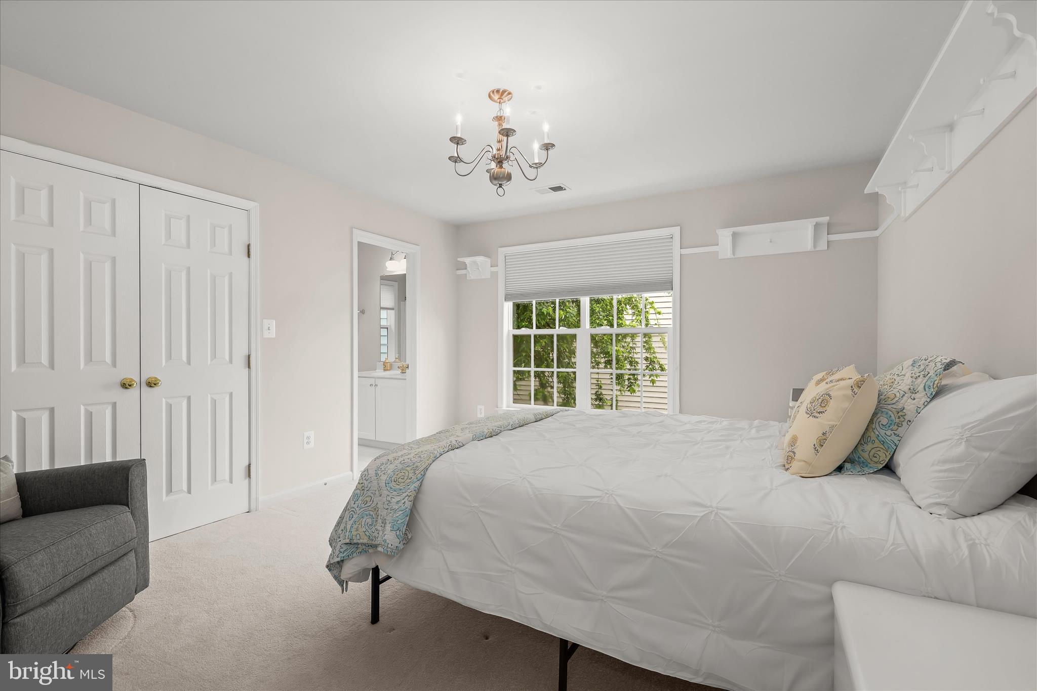 THE PARKE AT MOUNT WASHINGTON - Residential