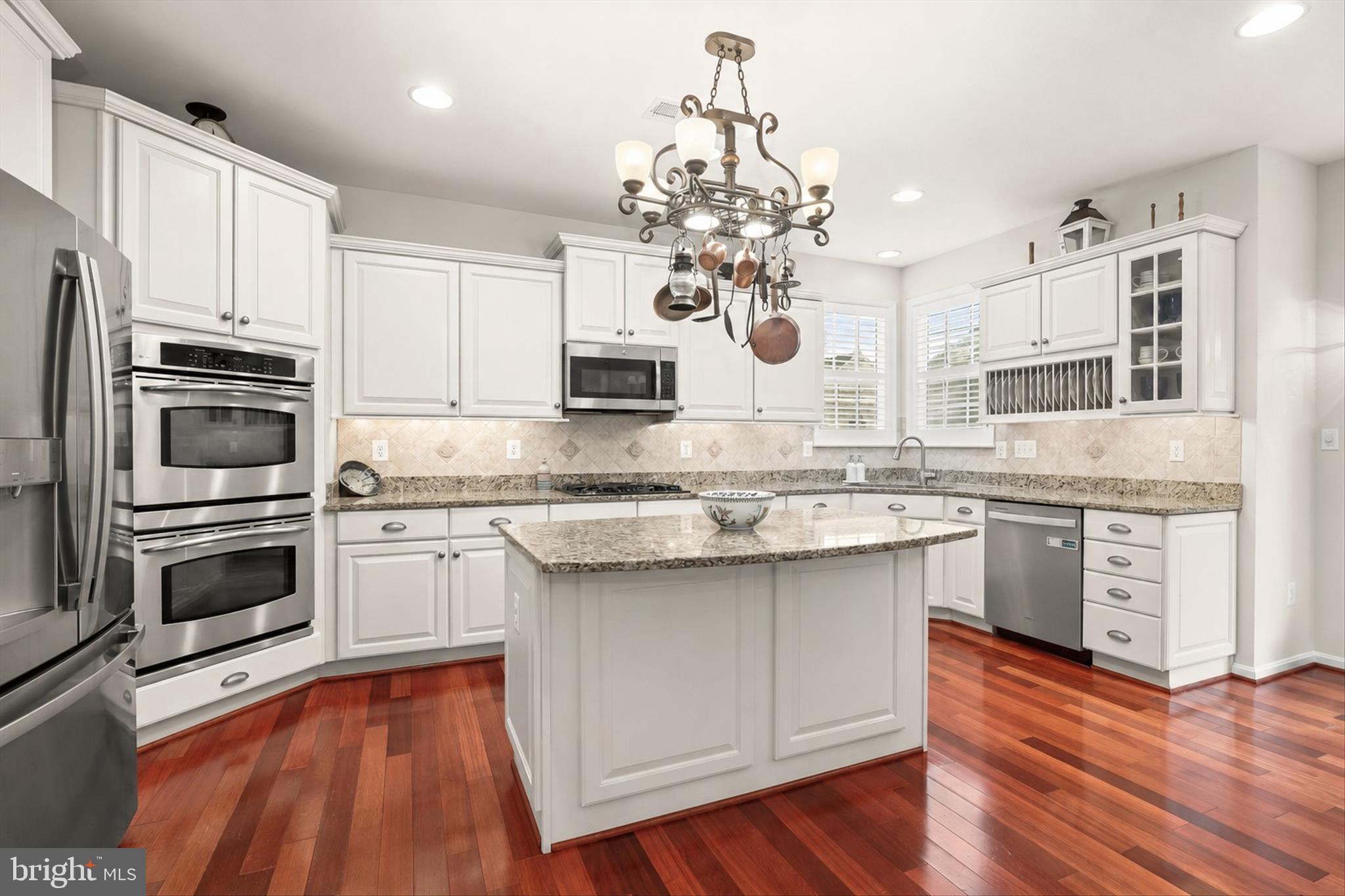 THE PARKE AT MOUNT WASHINGTON - Residential