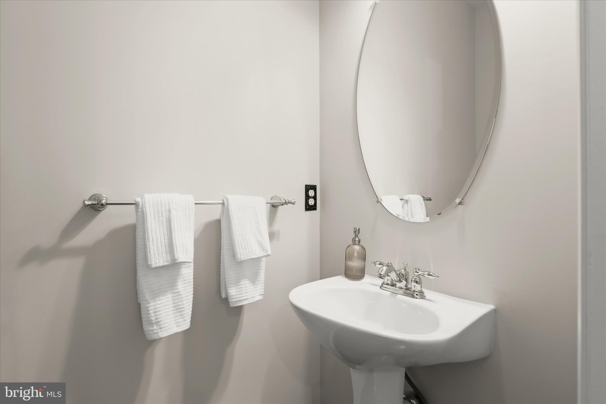 THE PARKE AT MOUNT WASHINGTON - Residential