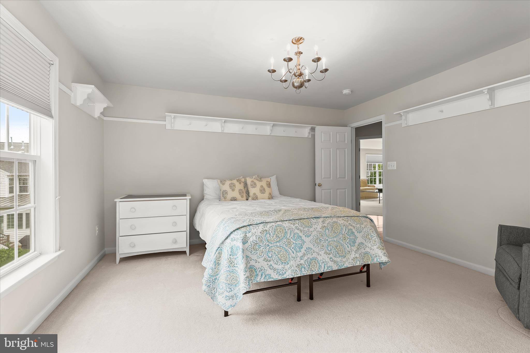 THE PARKE AT MOUNT WASHINGTON - Residential