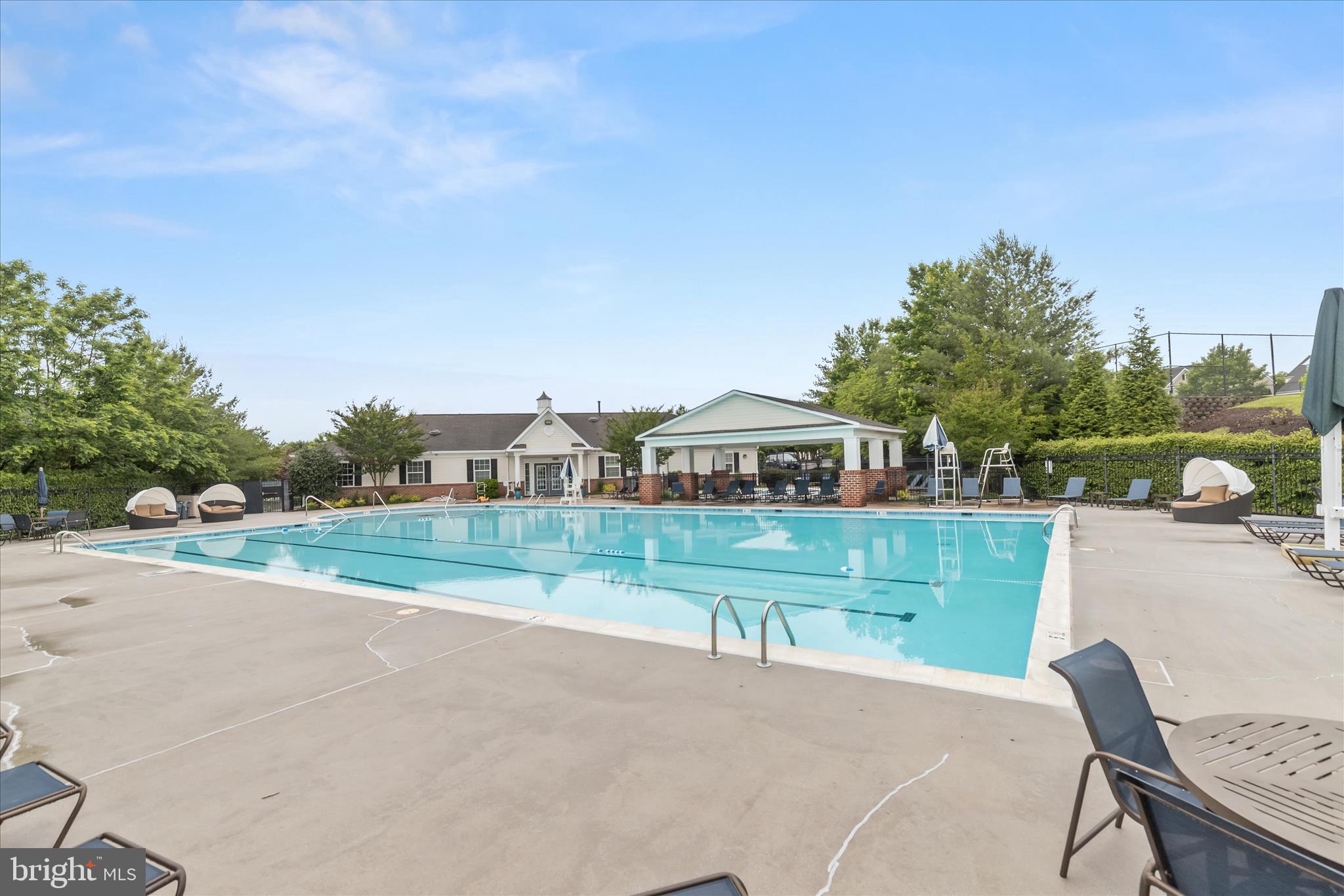 THE PARKE AT MOUNT WASHINGTON - Residential