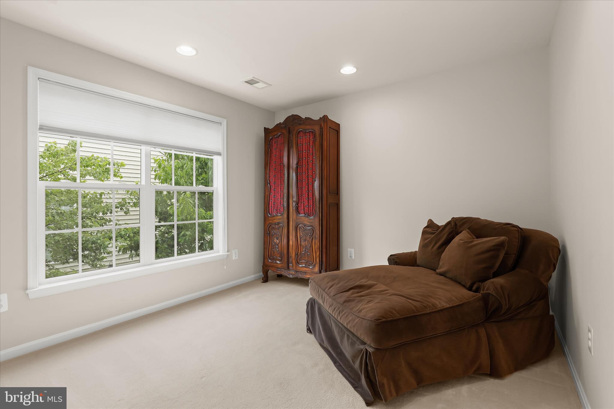 THE PARKE AT MOUNT WASHINGTON - Residential