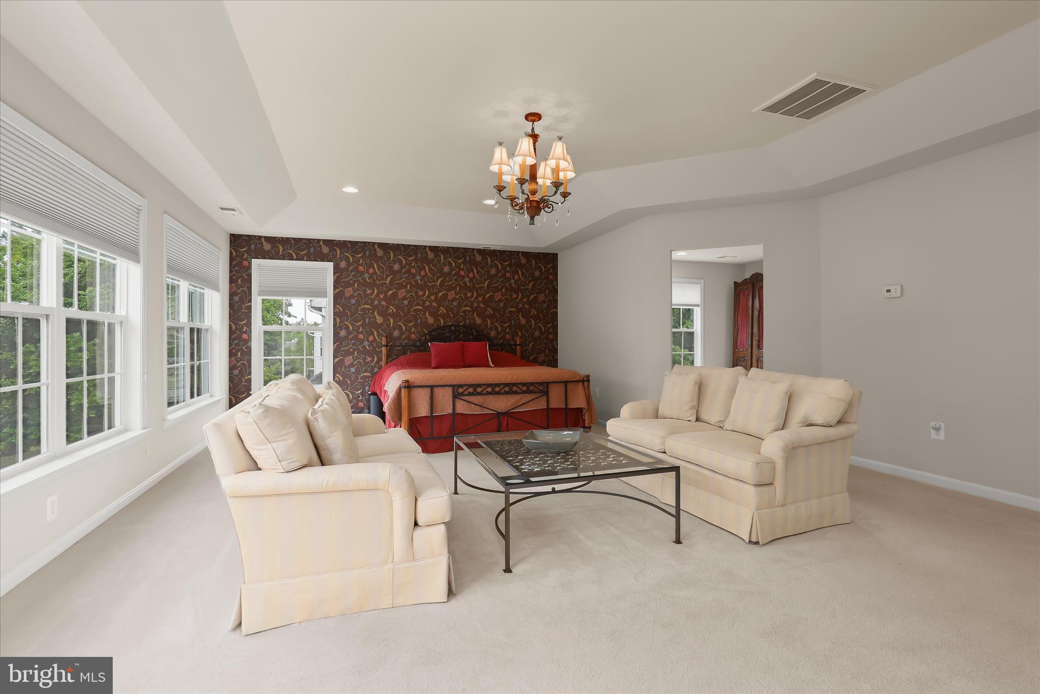 THE PARKE AT MOUNT WASHINGTON - Residential