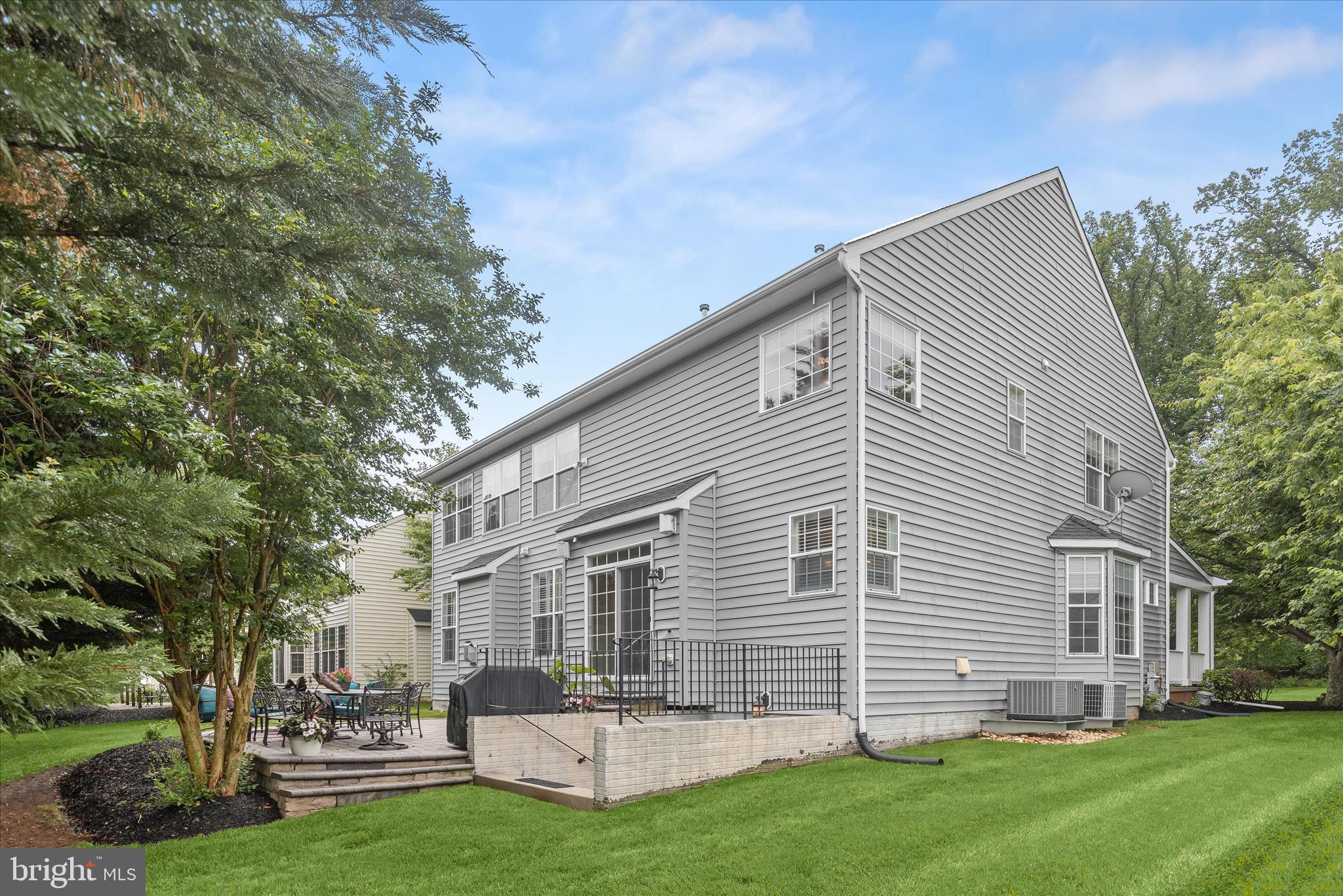 THE PARKE AT MOUNT WASHINGTON - Residential