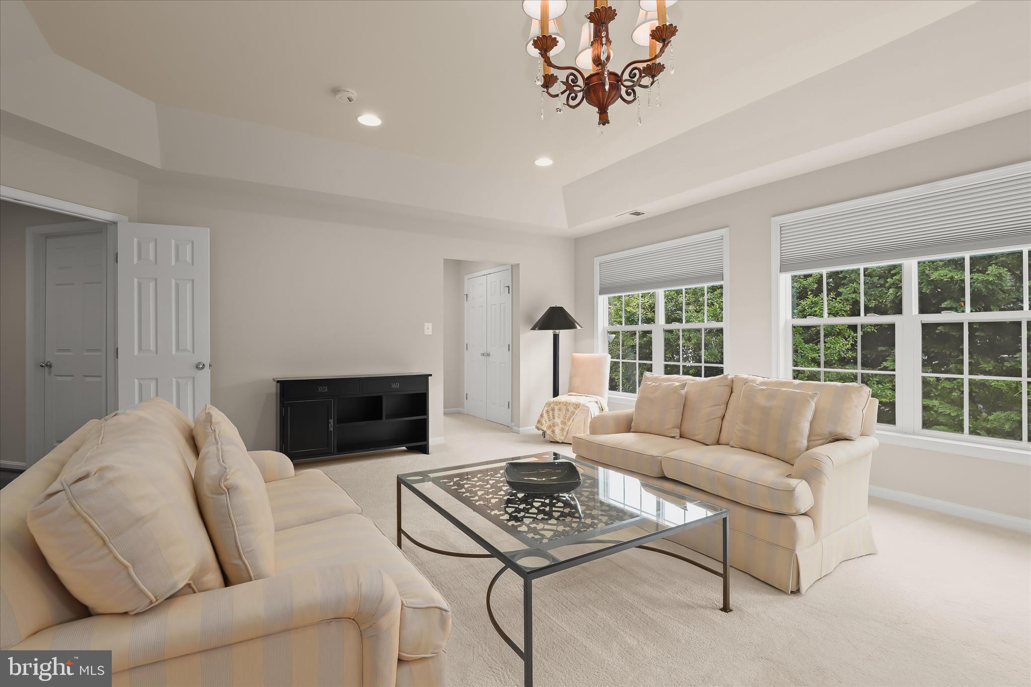 THE PARKE AT MOUNT WASHINGTON - Residential