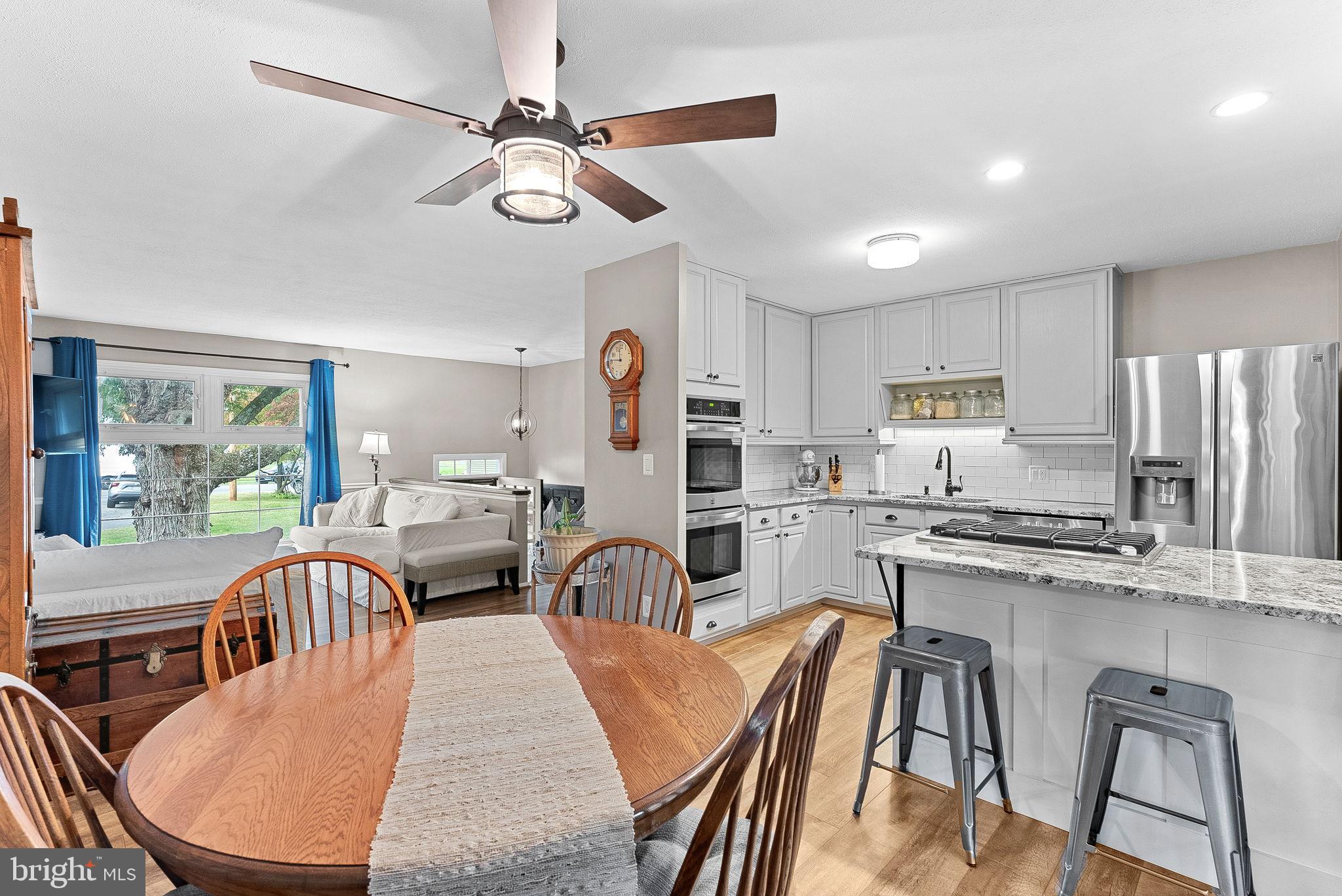 PROSPECT HILLS - Residential