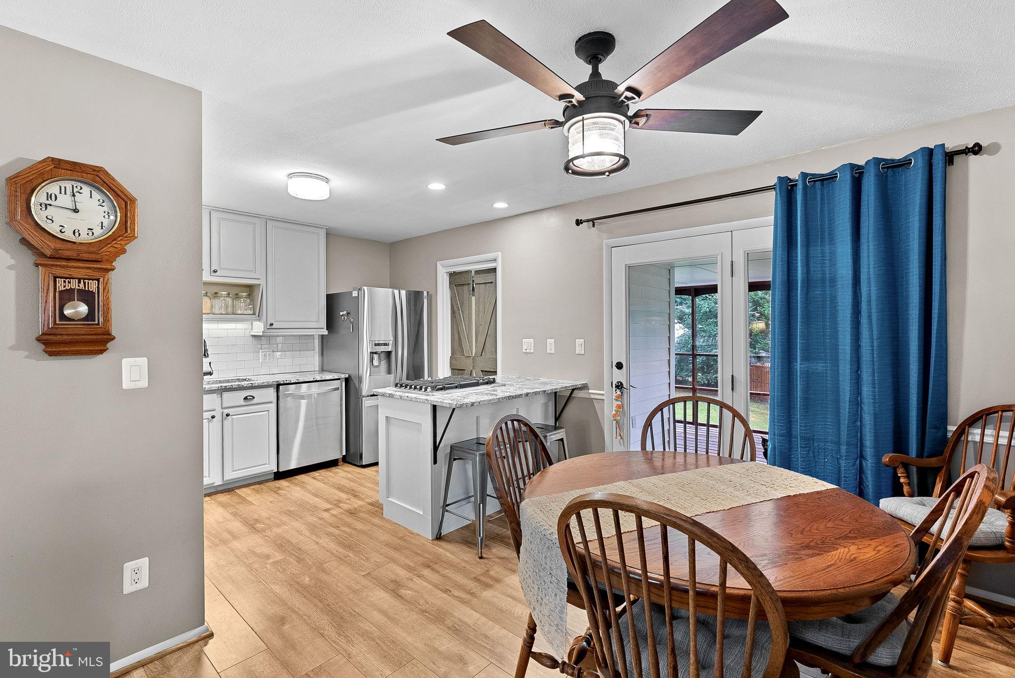 PROSPECT HILLS - Residential