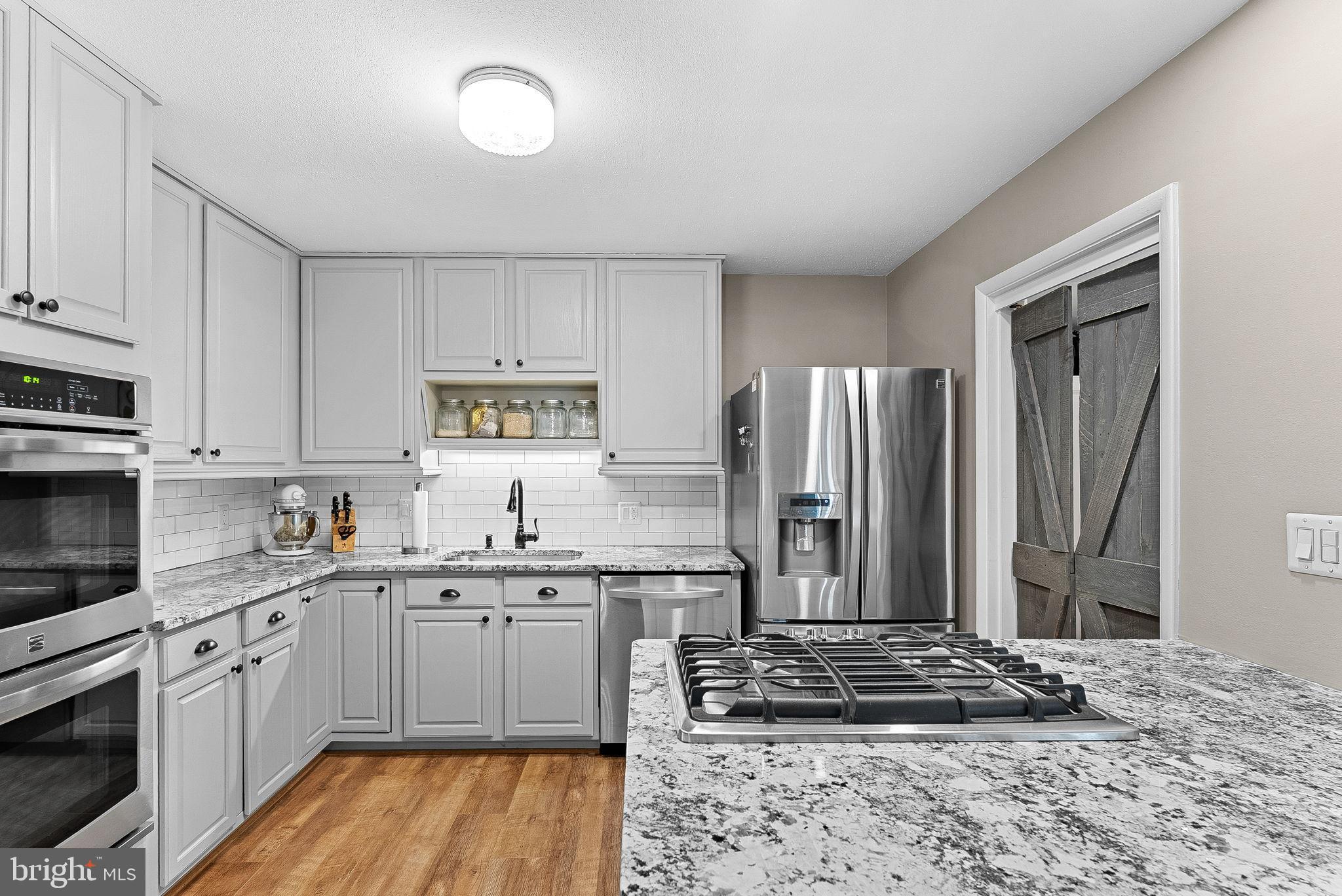 PROSPECT HILLS - Residential