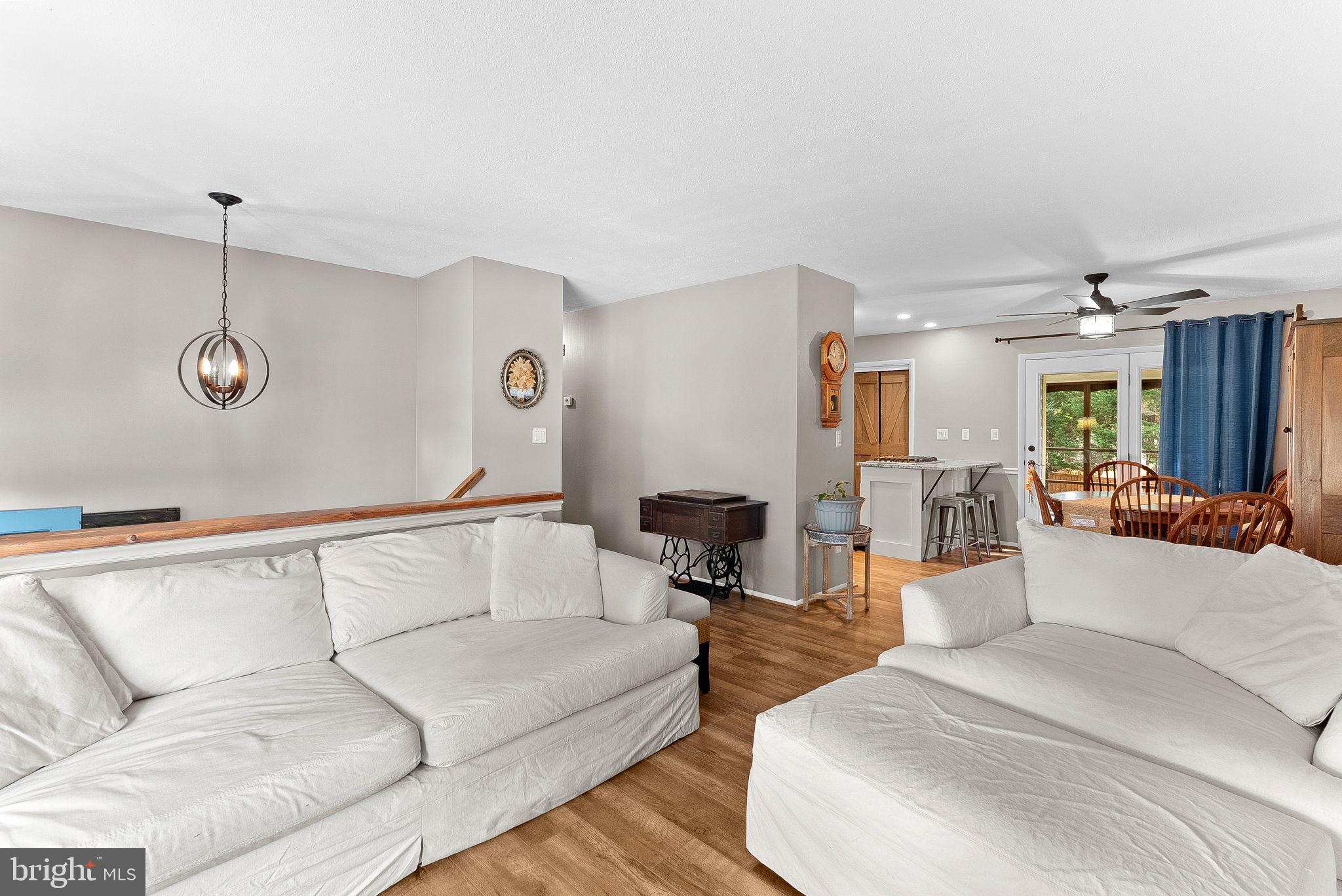 PROSPECT HILLS - Residential