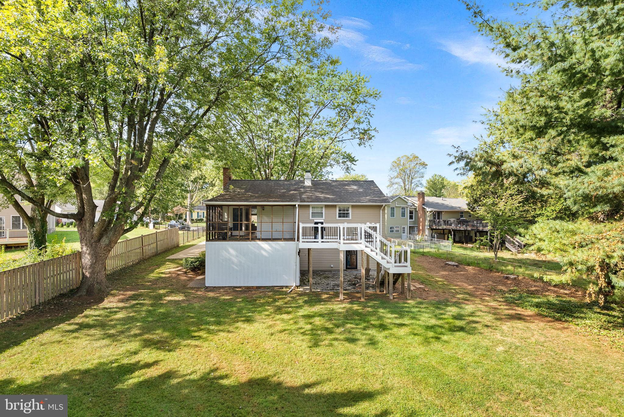 PROSPECT HILLS - Residential