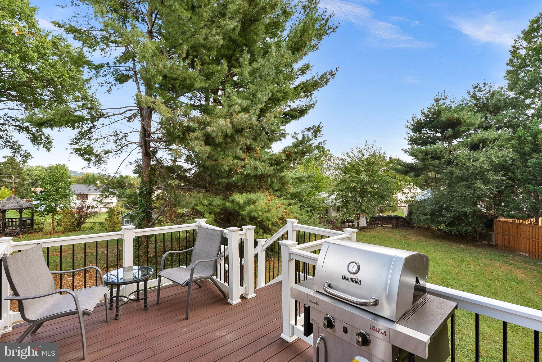 PROSPECT HILLS - Residential