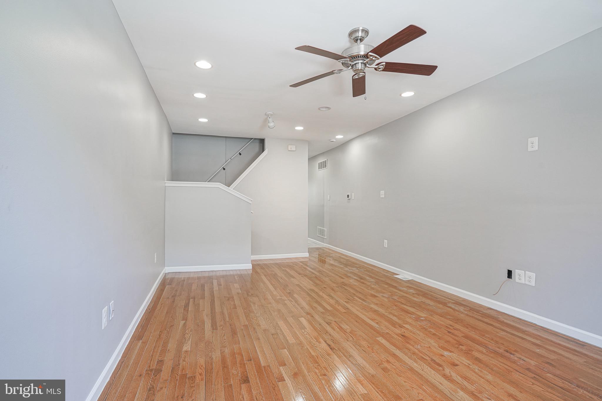 POINT BREEZE - Residential