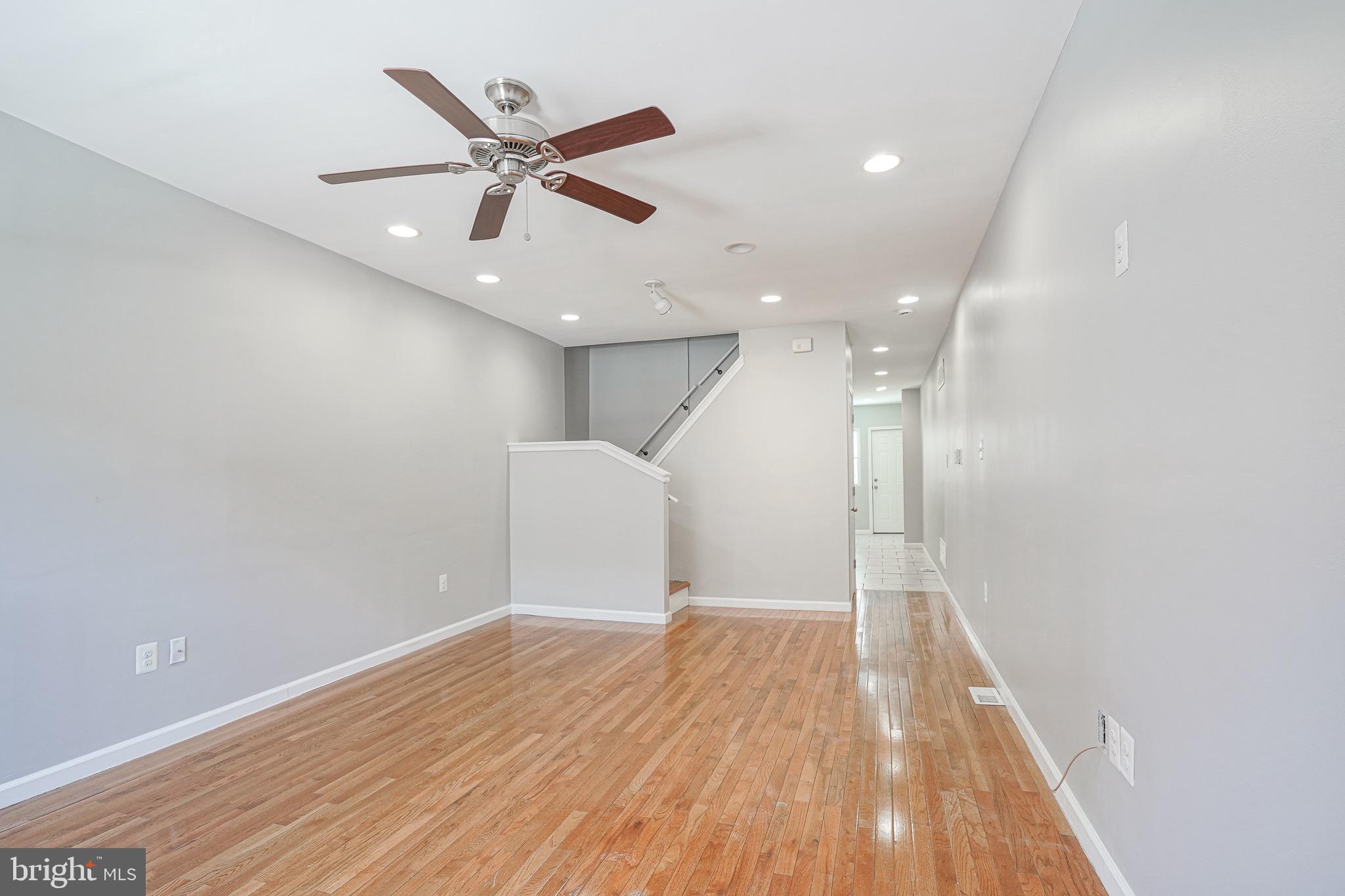 POINT BREEZE - Residential