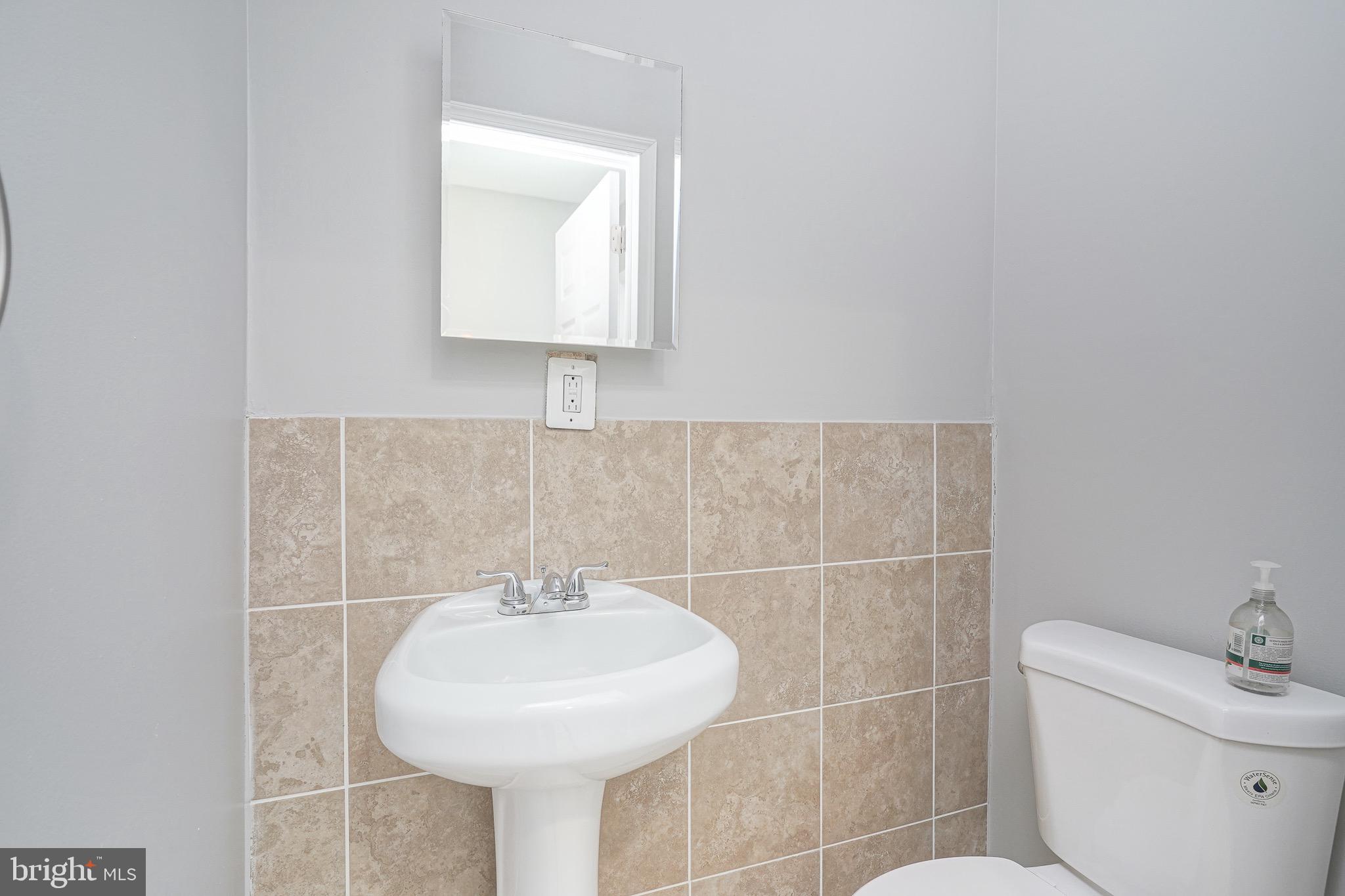 POINT BREEZE - Residential