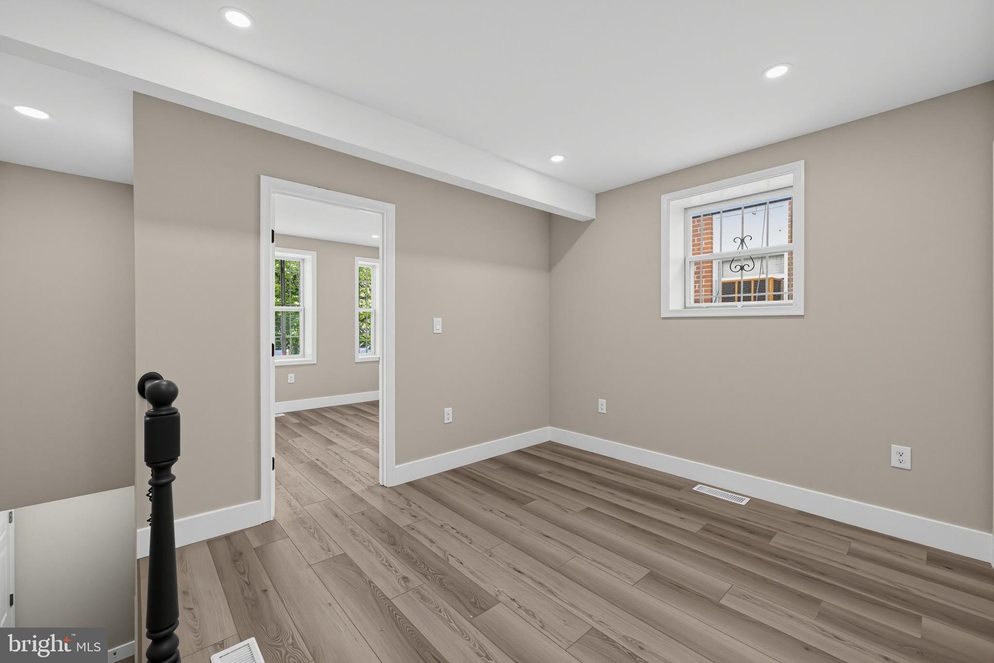 439 LEBAUM STREET SE 1