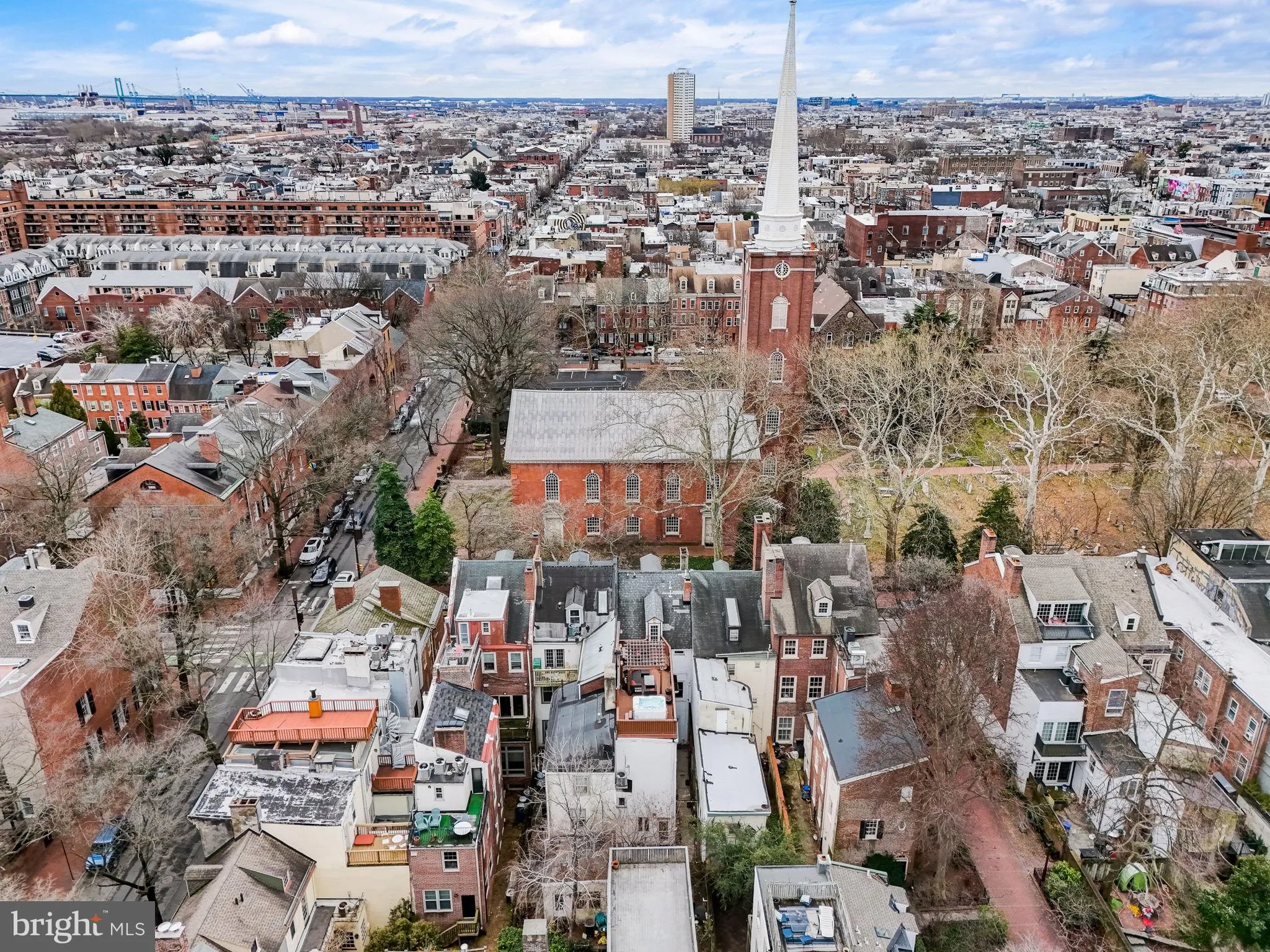 Philadelphia, Pennsylvania 19106, United States, 6 Bedrooms Bedrooms, ,5 BathroomsBathrooms,Residential,Contingent,17083