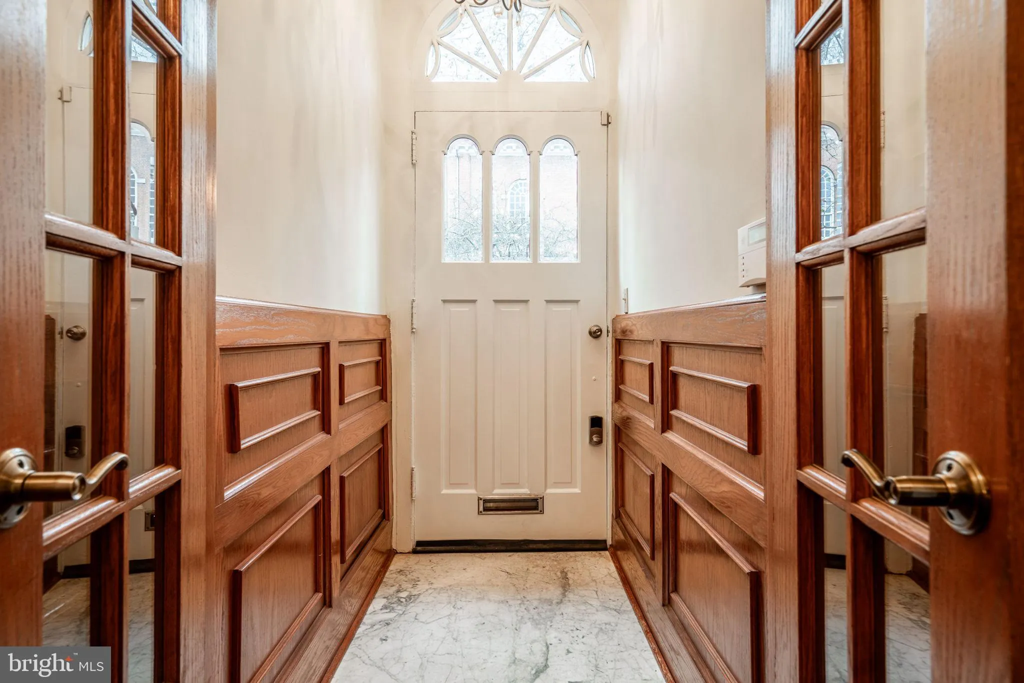 Philadelphia, Pennsylvania 19106, United States, 6 Bedrooms Bedrooms, ,5 BathroomsBathrooms,Residential,Contingent,17083