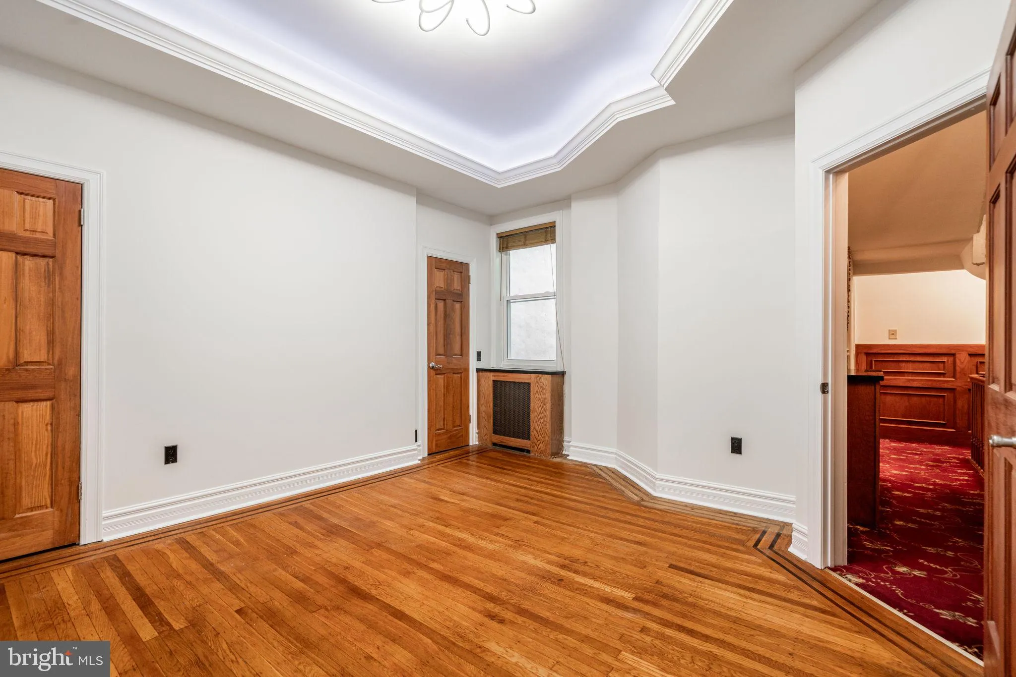 Philadelphia, Pennsylvania 19106, United States, 6 Bedrooms Bedrooms, ,5 BathroomsBathrooms,Residential,Contingent,17083
