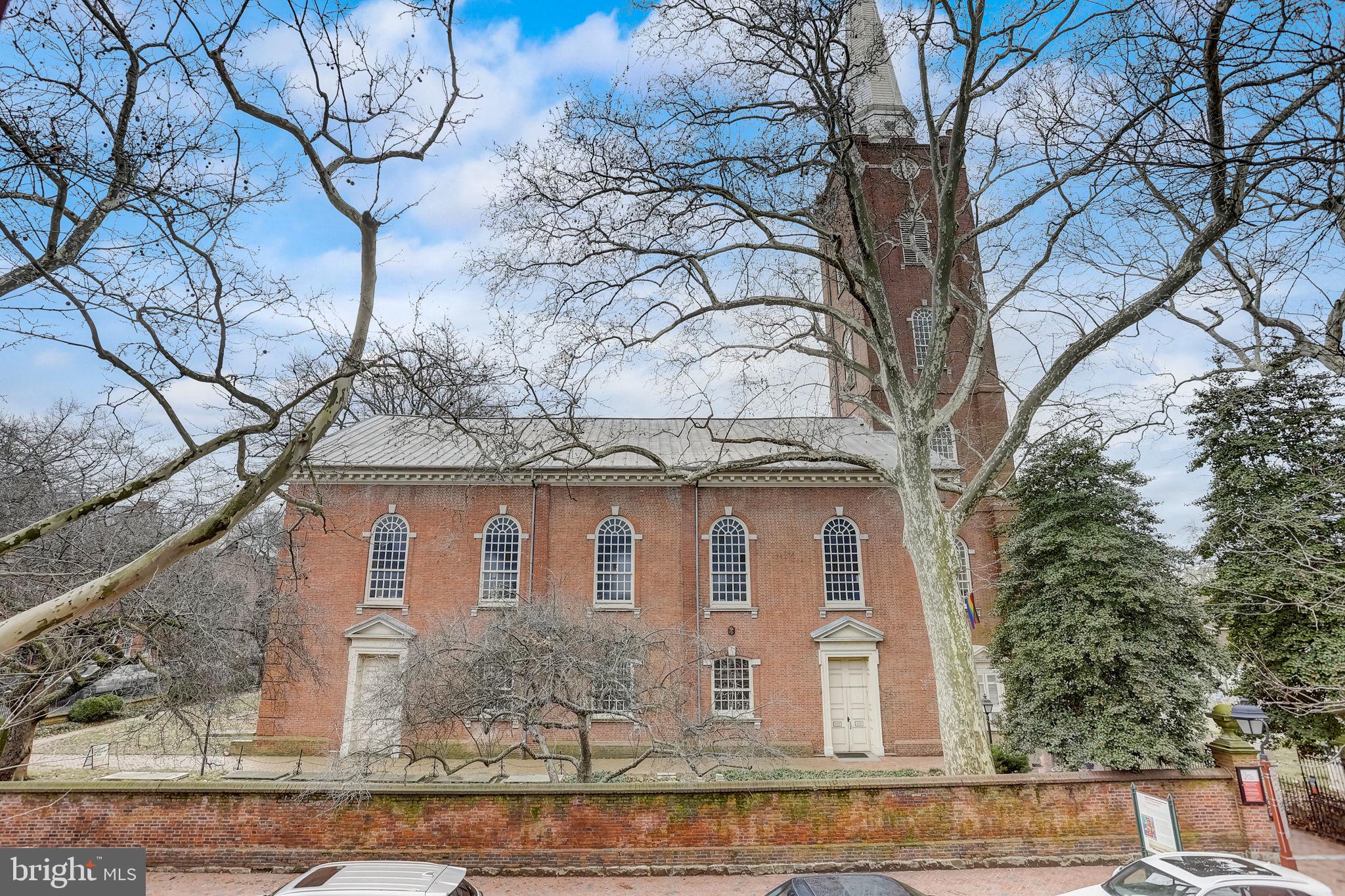 SOCIETY HILL - Residential