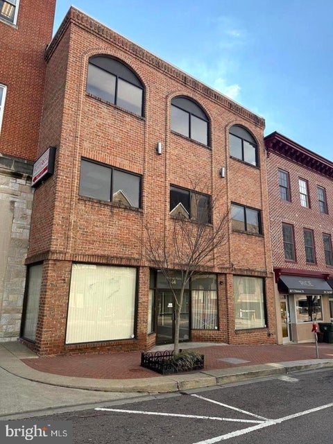 Photo of 44 N Potomac Street #SUITE 204, HAGERSTOWN, MD 21740 (MLS # MDWA2040878)