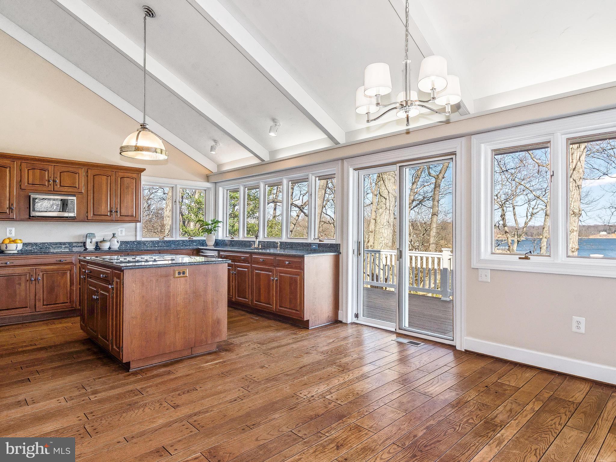 THE DOWNS - Residential