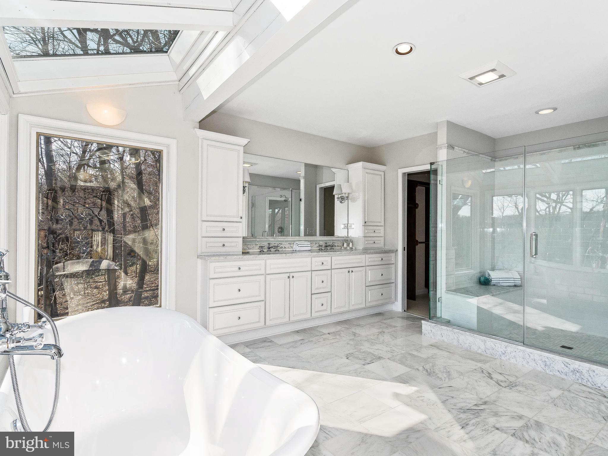 THE DOWNS - Residential