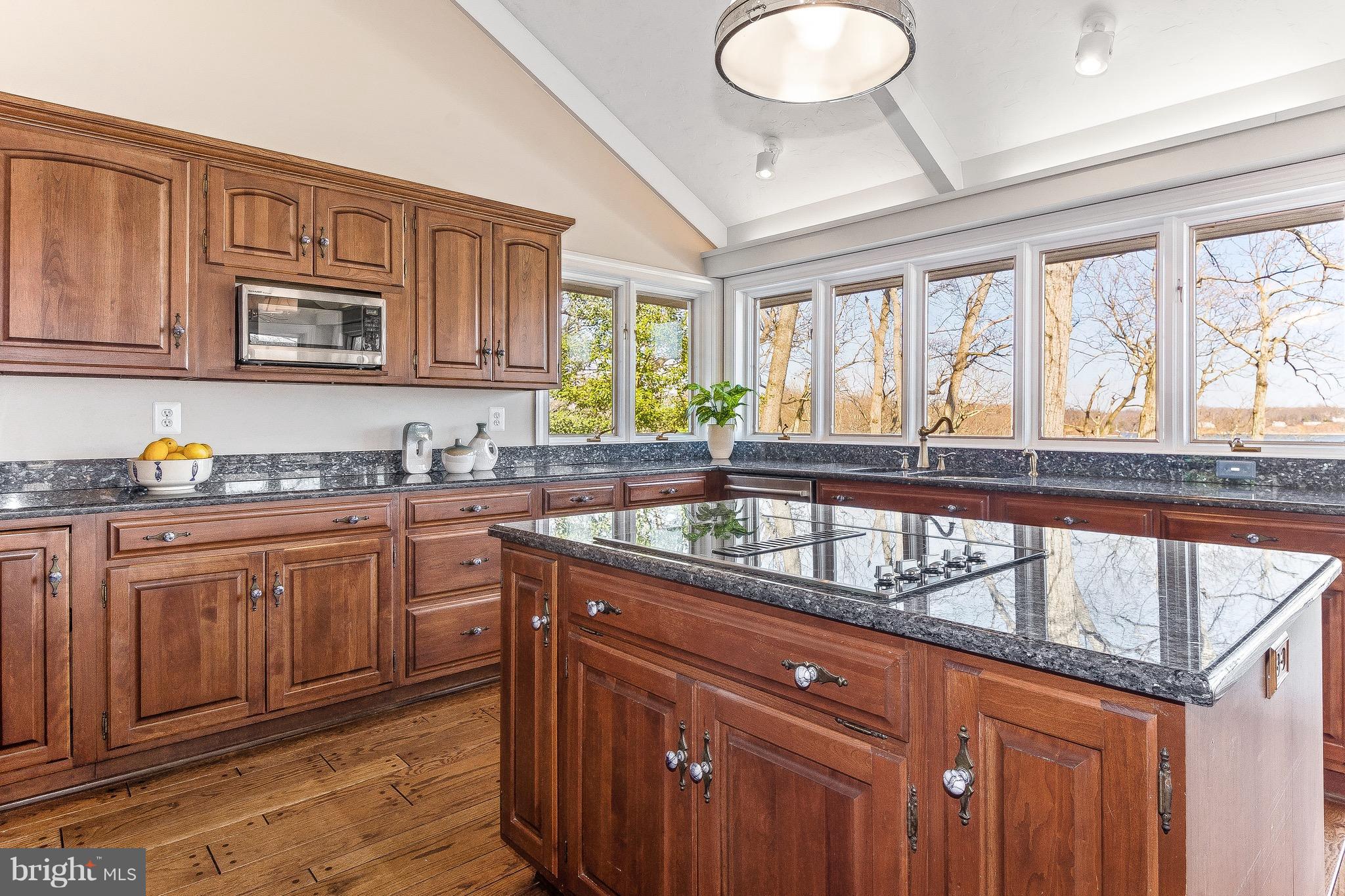 THE DOWNS - Residential