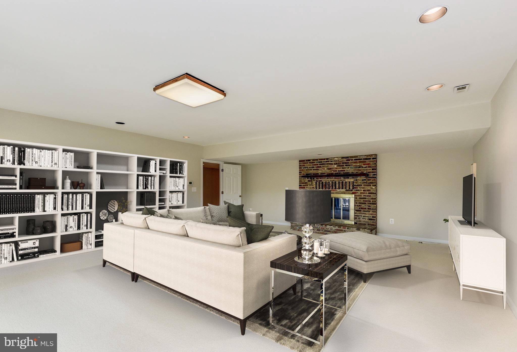 THE DOWNS - Residential