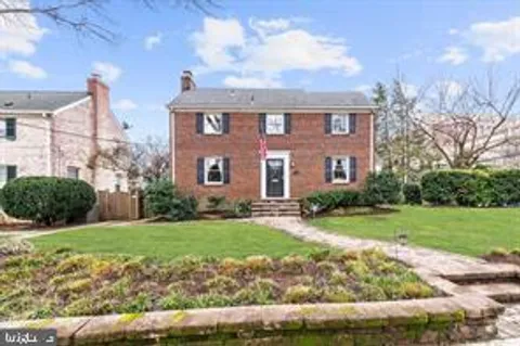 4614 Cheltenham Drive, Bethesda, MD MLS: MDMC2175554