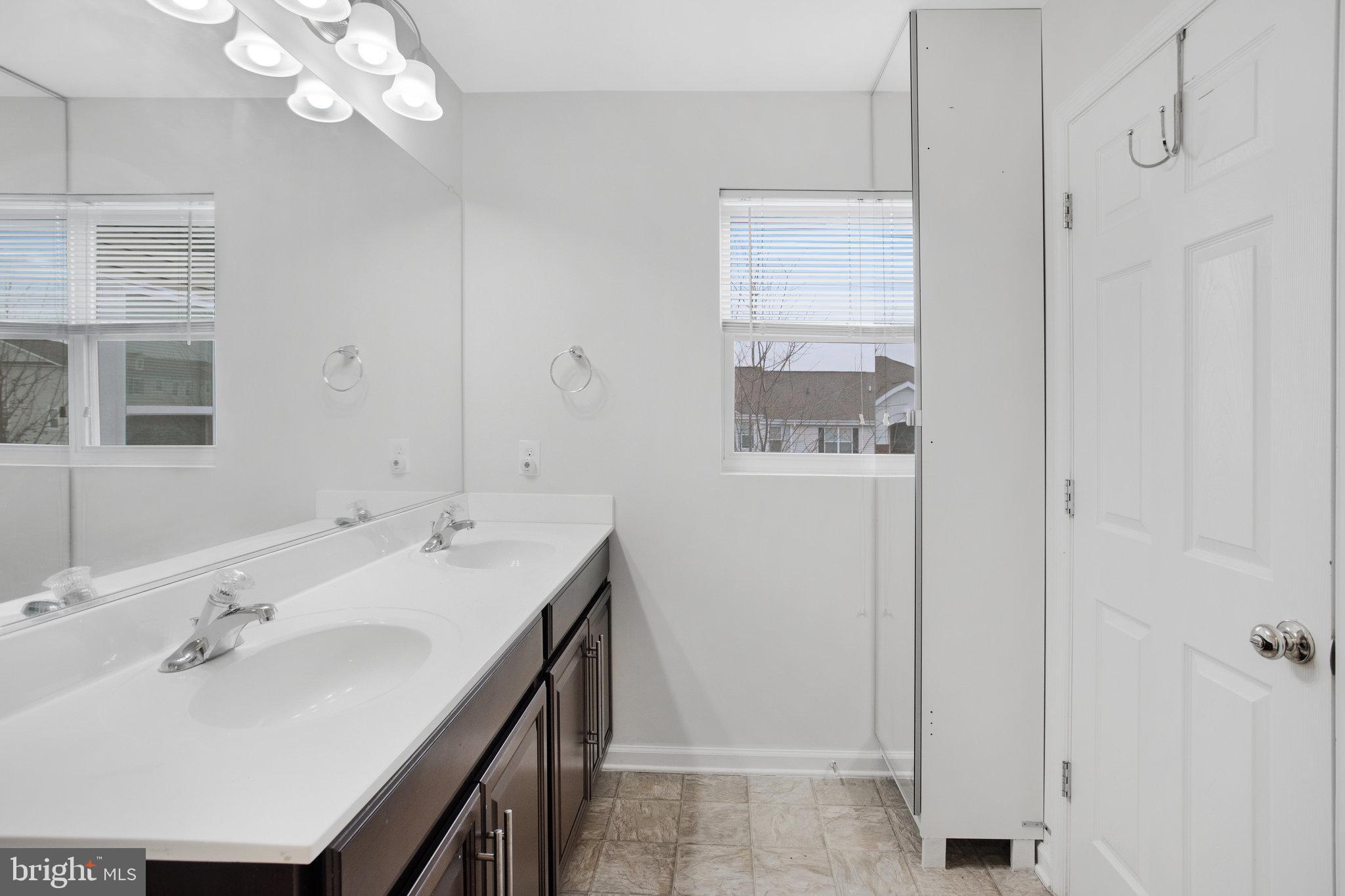 CHERRY HILL CROSSING - Residential Lease