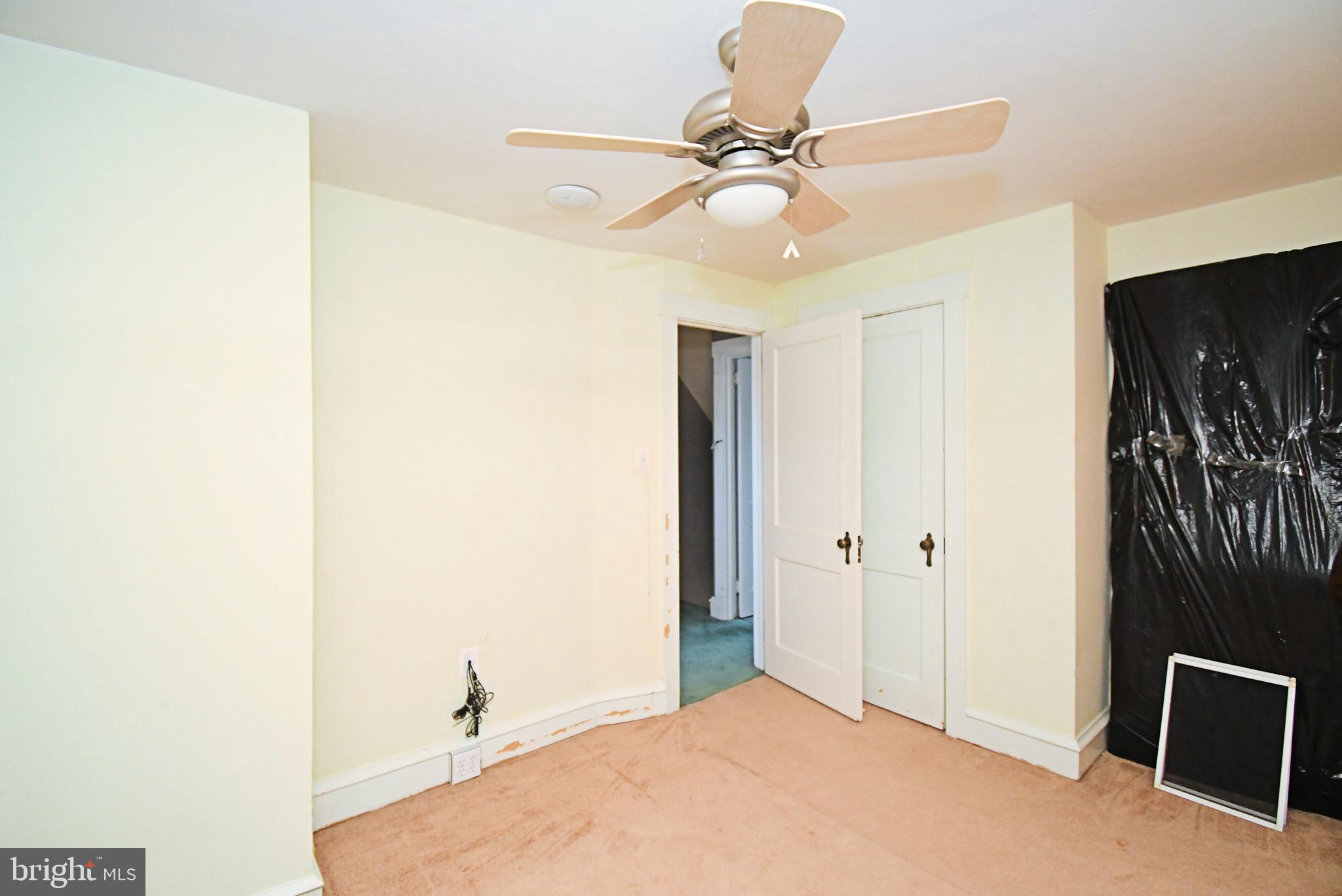 NORRISTOWN - Residential