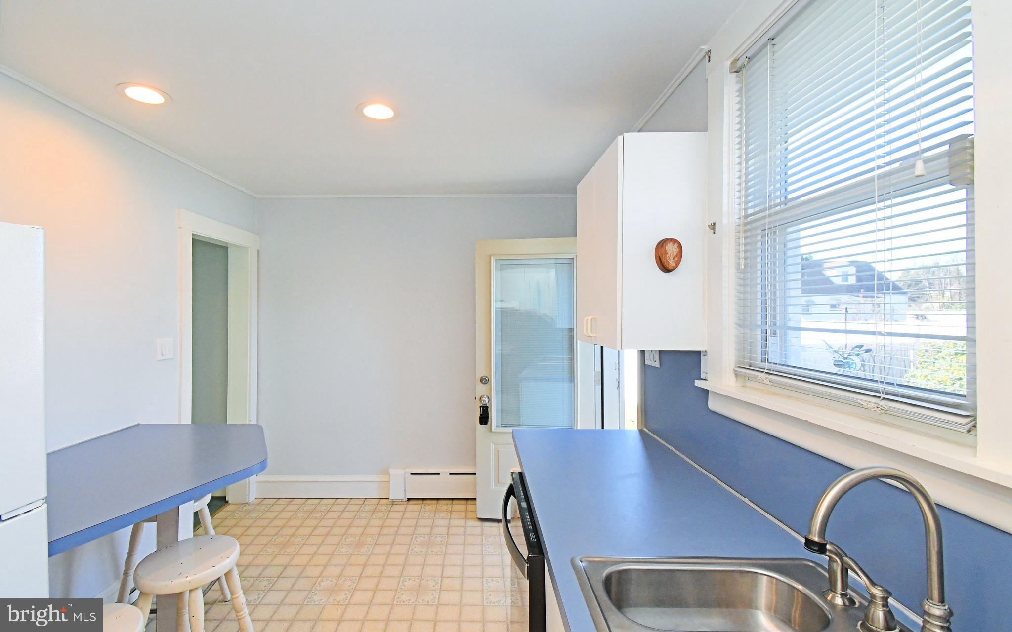 NORRISTOWN - Residential