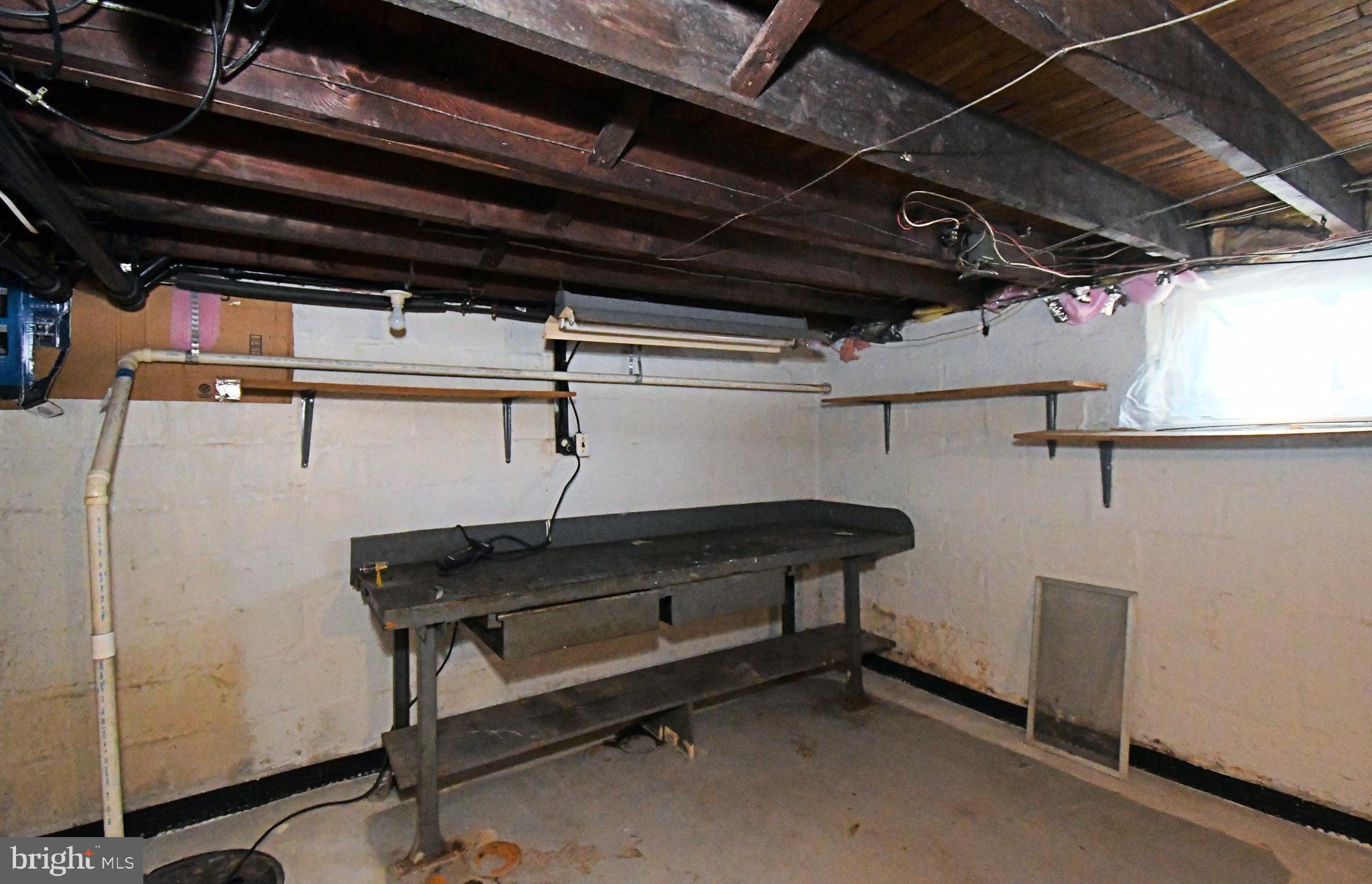 NORRISTOWN - Residential