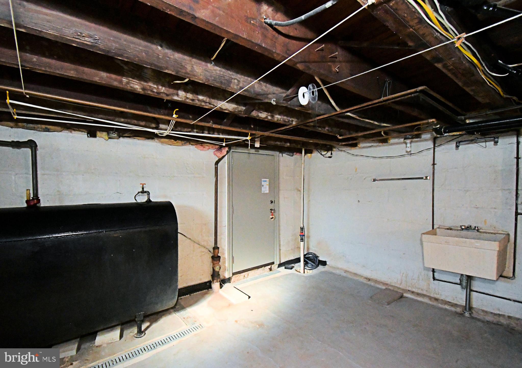 NORRISTOWN - Residential