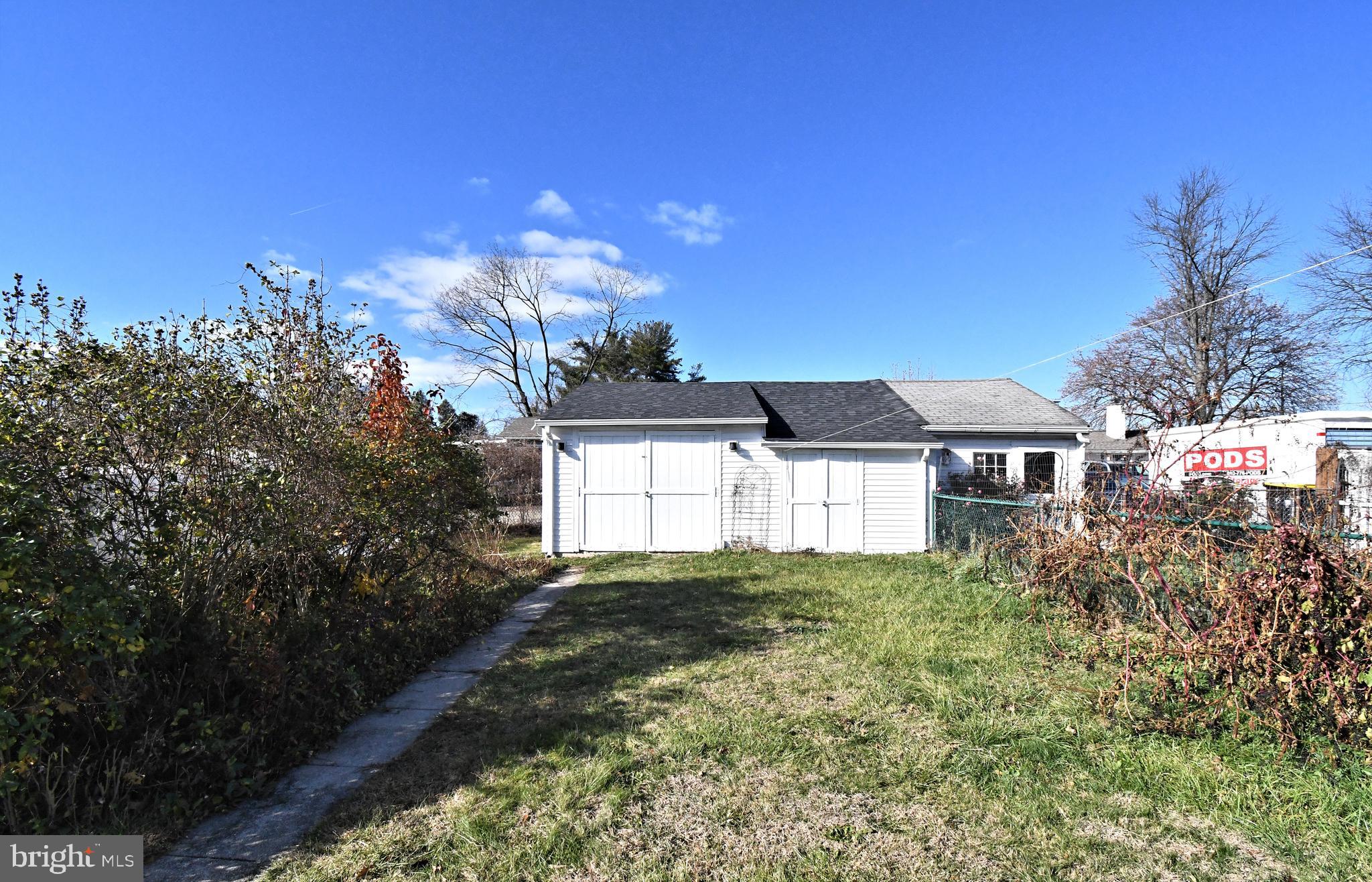 NORRISTOWN - Residential