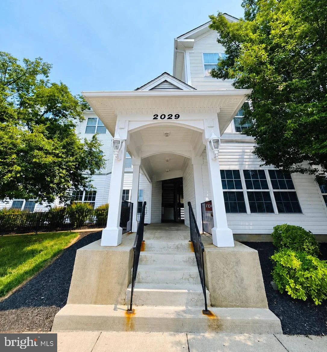 2029 Windsong Drive Unit 1B