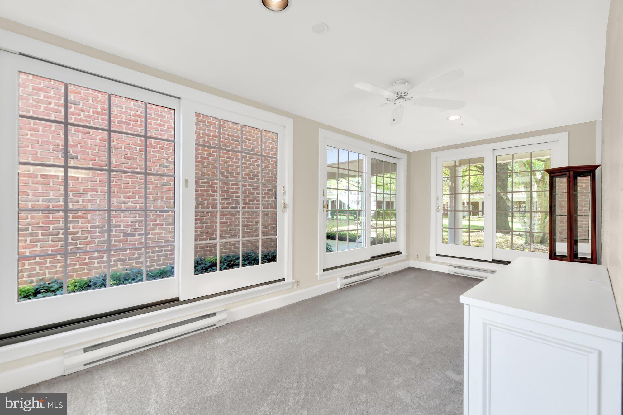 LUTHERVILLE - Residential