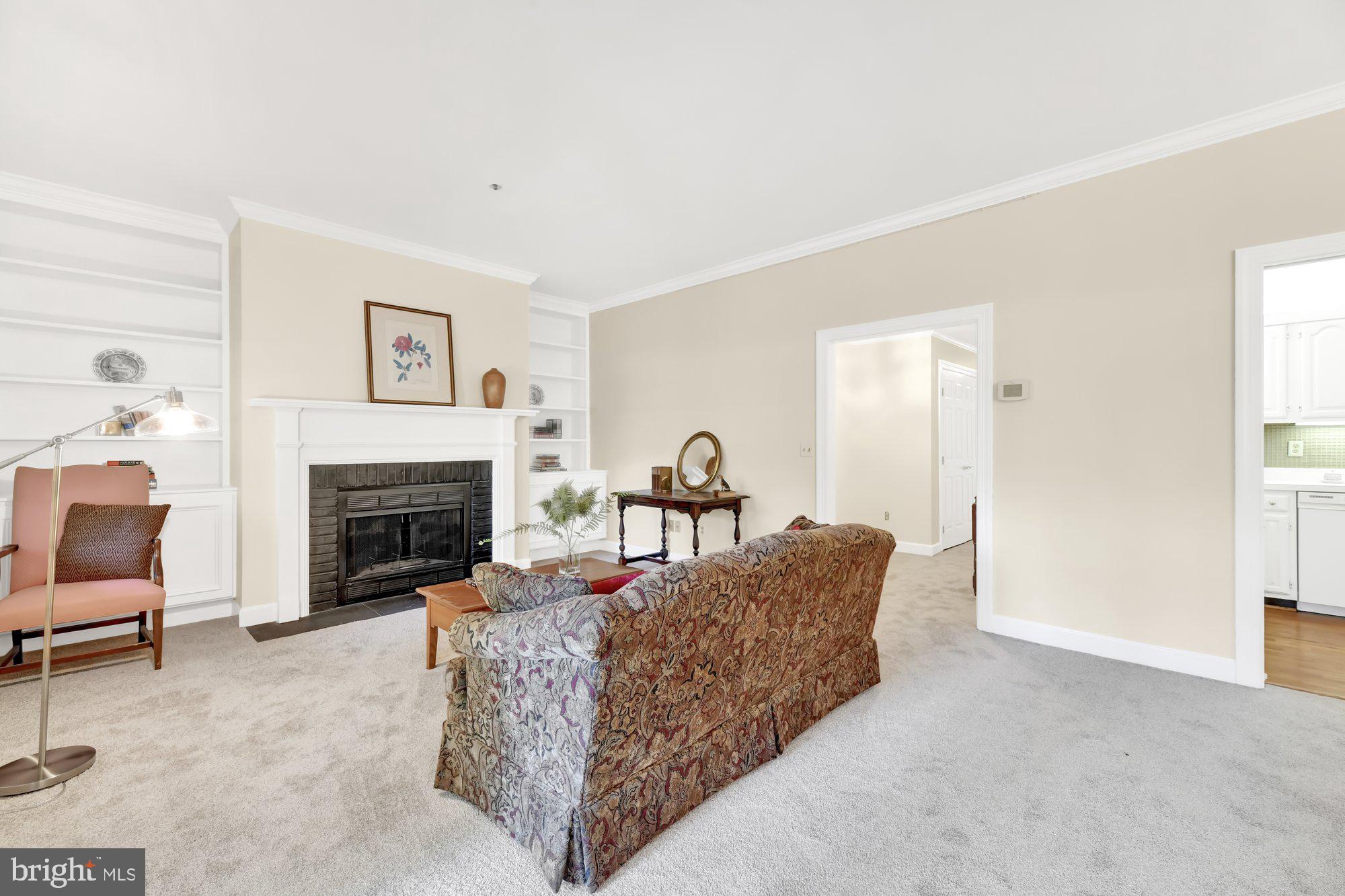 LUTHERVILLE - Residential