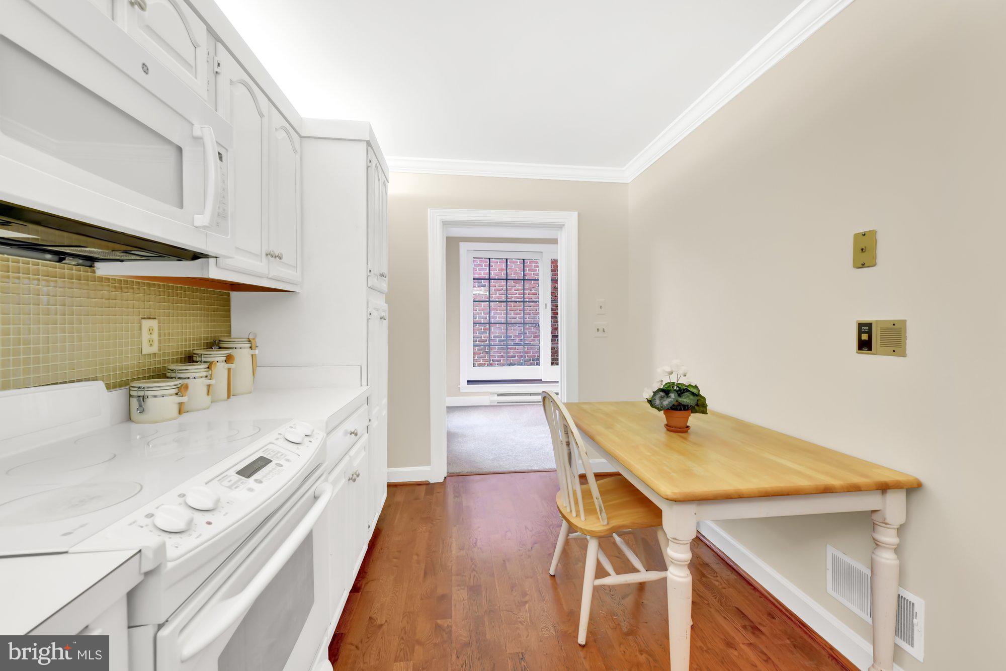 LUTHERVILLE - Residential