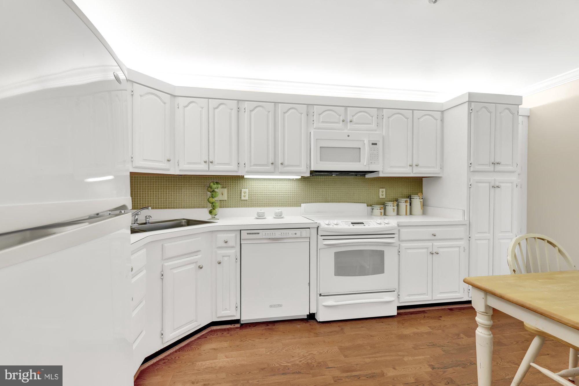 LUTHERVILLE - Residential