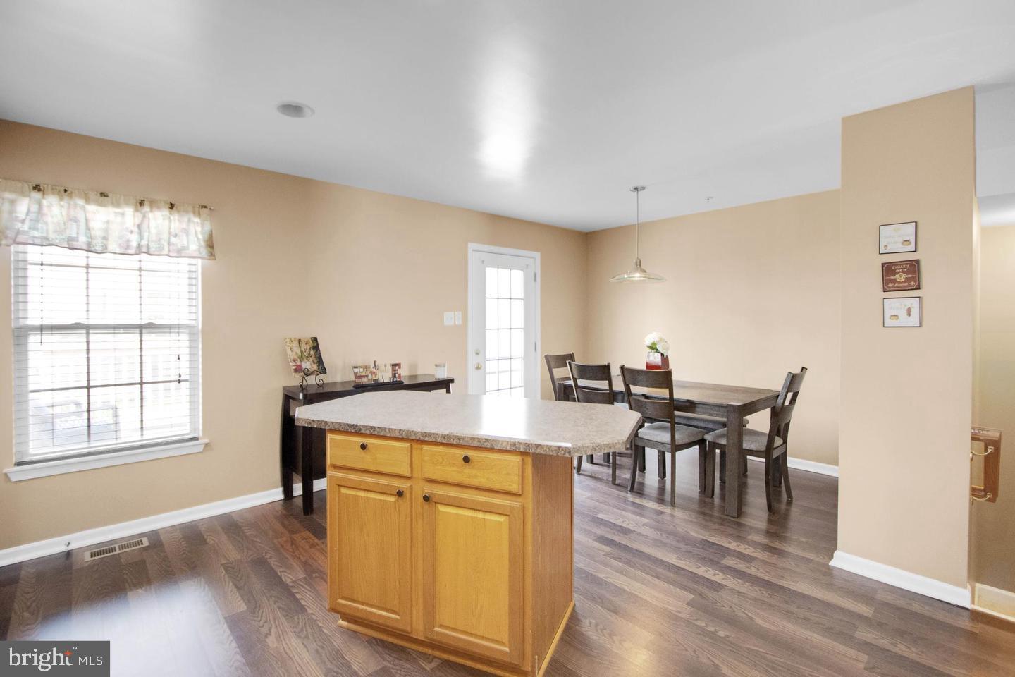 MIRAMAR LANDING - Residential Lease