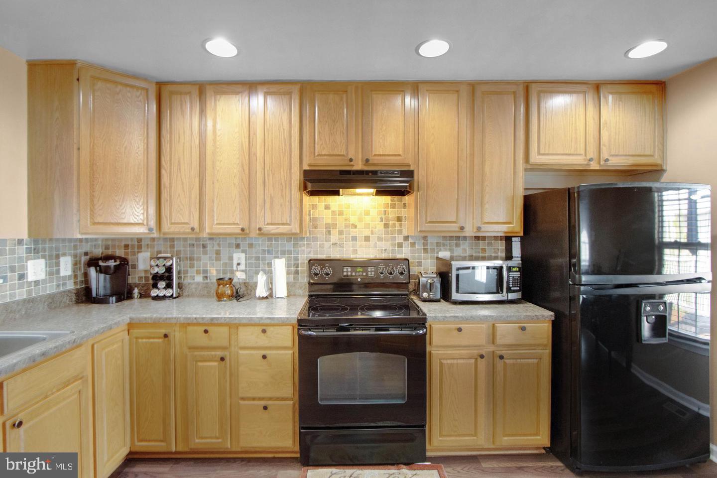 MIRAMAR LANDING - Residential Lease