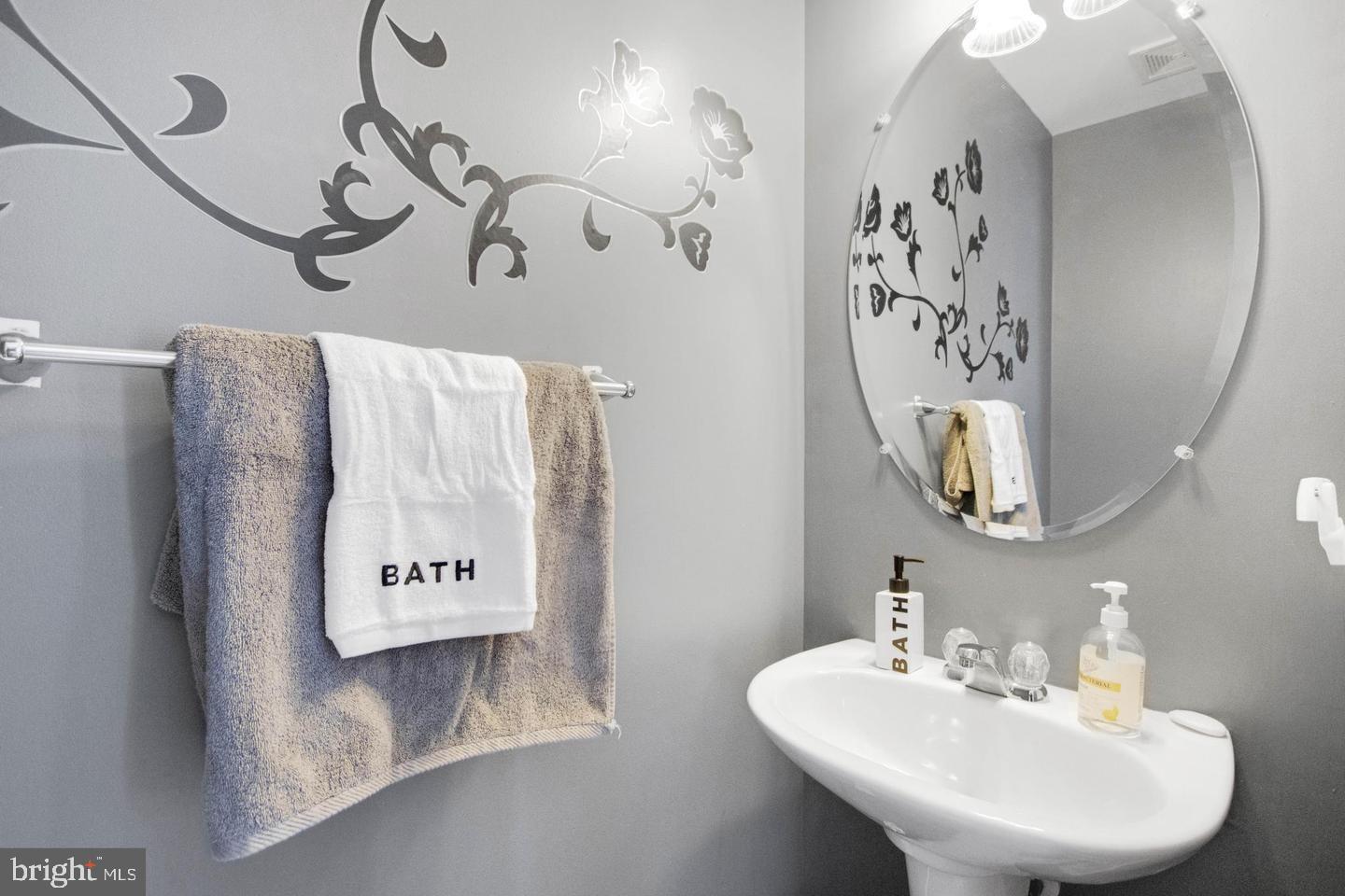 MIRAMAR LANDING - Residential Lease