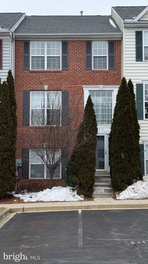 310 GREEN FERN CIRCLE BOONSBORO MD 21713