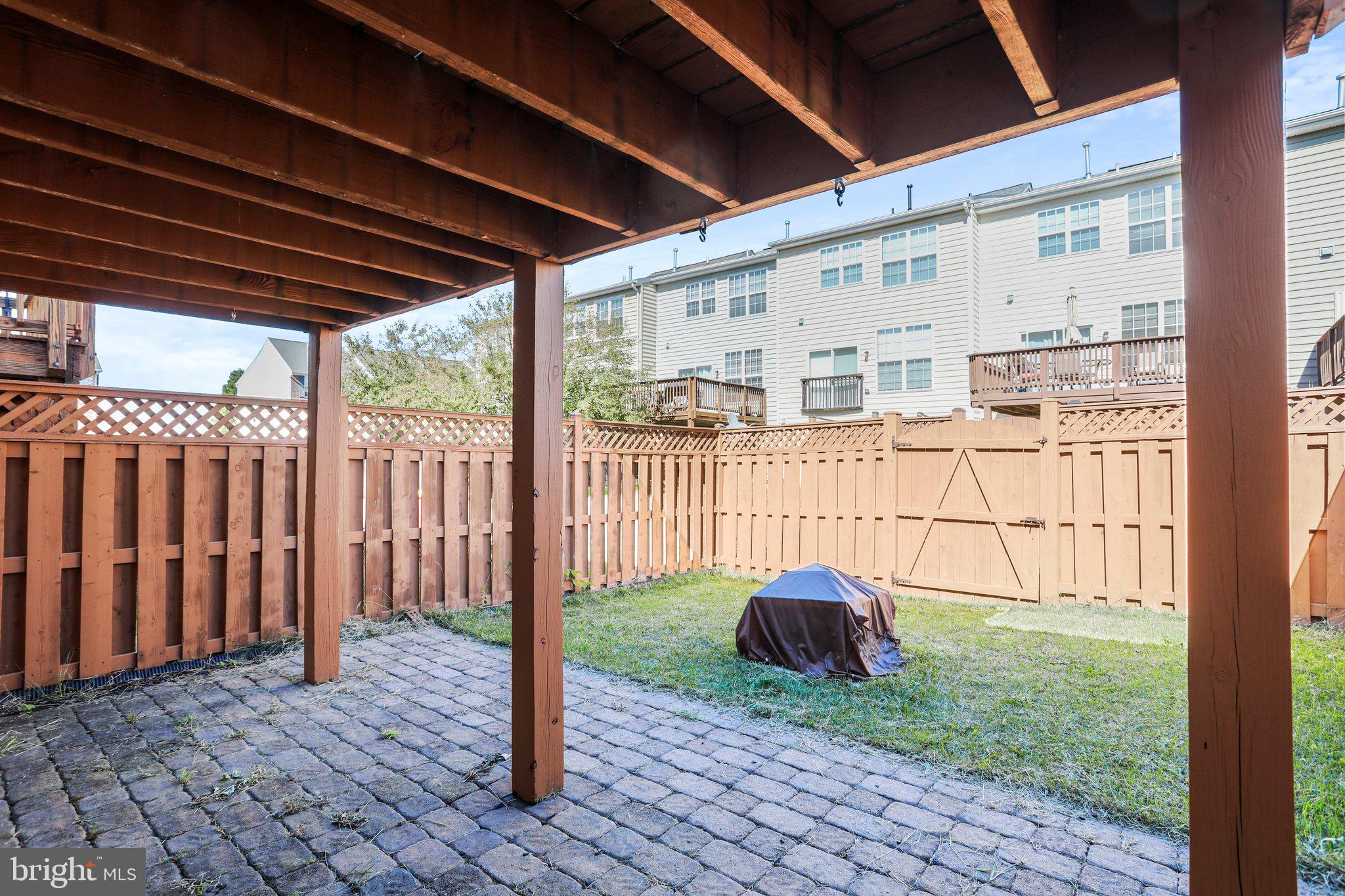 FLETCHER'S GROVE - Residential