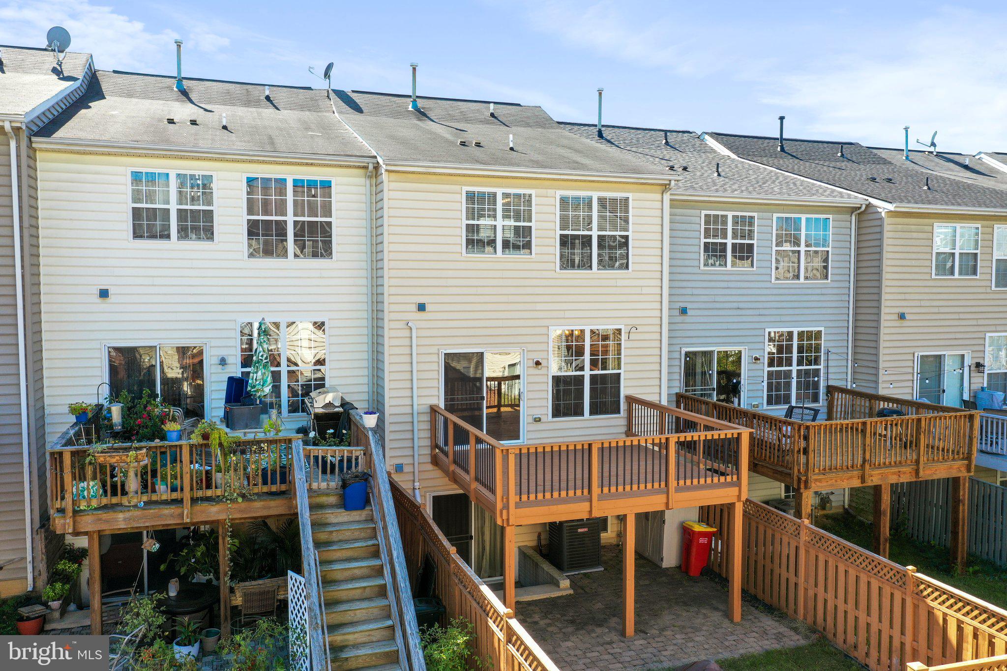 FLETCHER'S GROVE - Residential